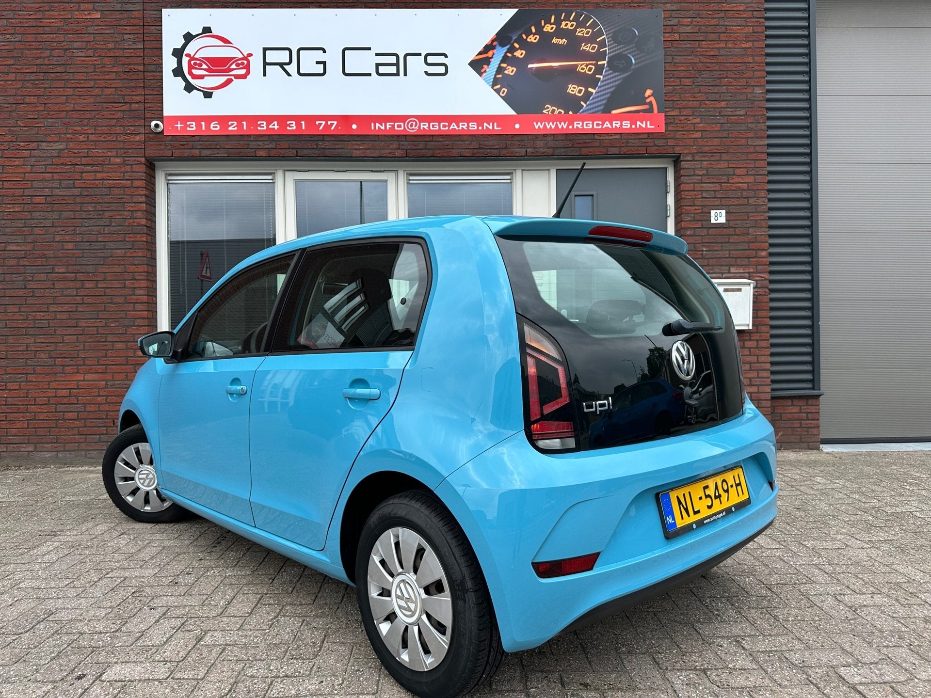 Volkswagen Up! 1.0 BMT move up! / Airco / 5DRS / DAB / NAP, Auto's, Volkswagen, Voorwielaandrijving, Stof, Gebruikt, Origineel Nederlands