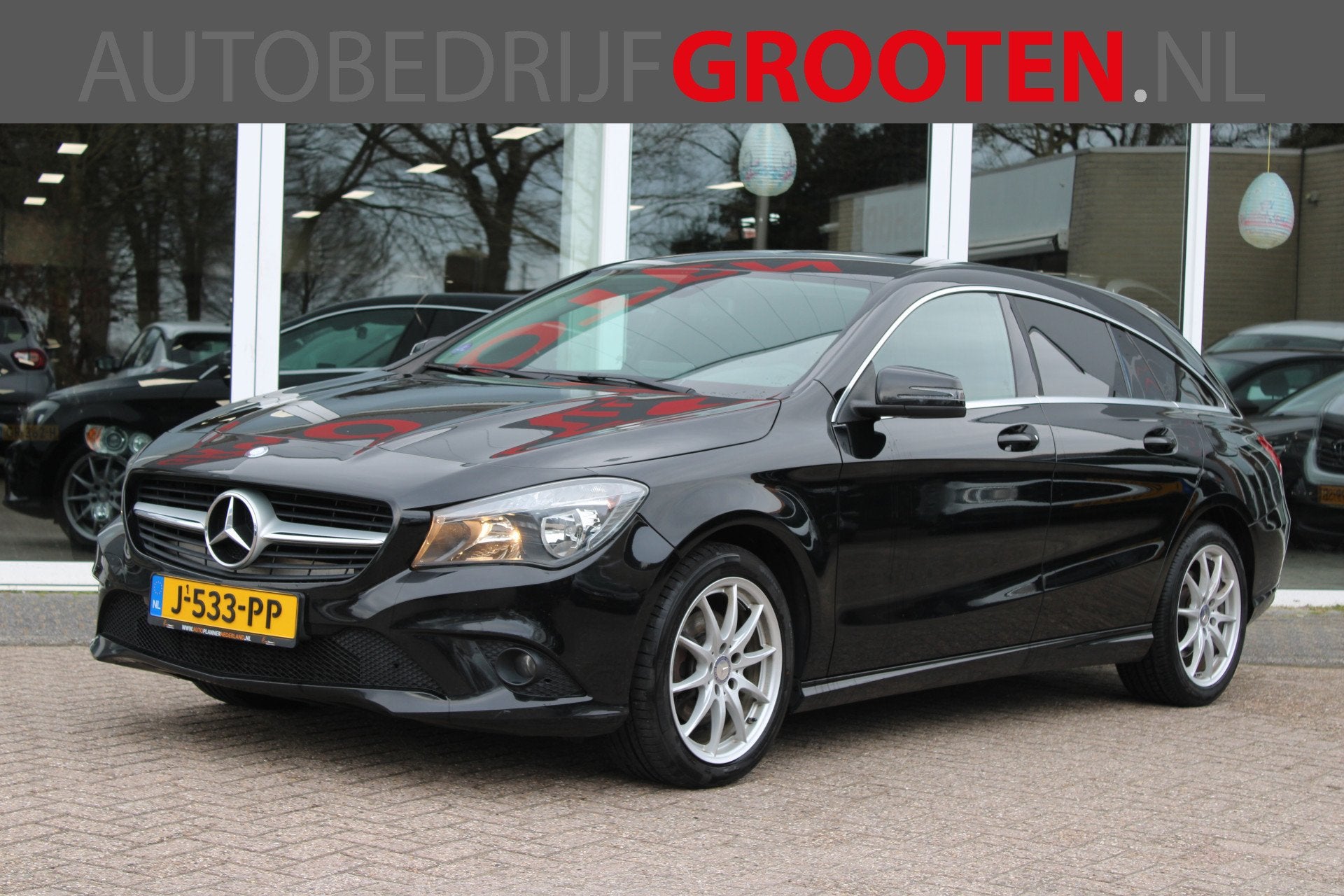 Mercedes-Benz CLA-Klasse Shooting Brake 200//Stoelverwarming, Auto's, Mercedes-Benz, Voorwielaandrijving, Gebruikt, 715 kg, Leder en Stof