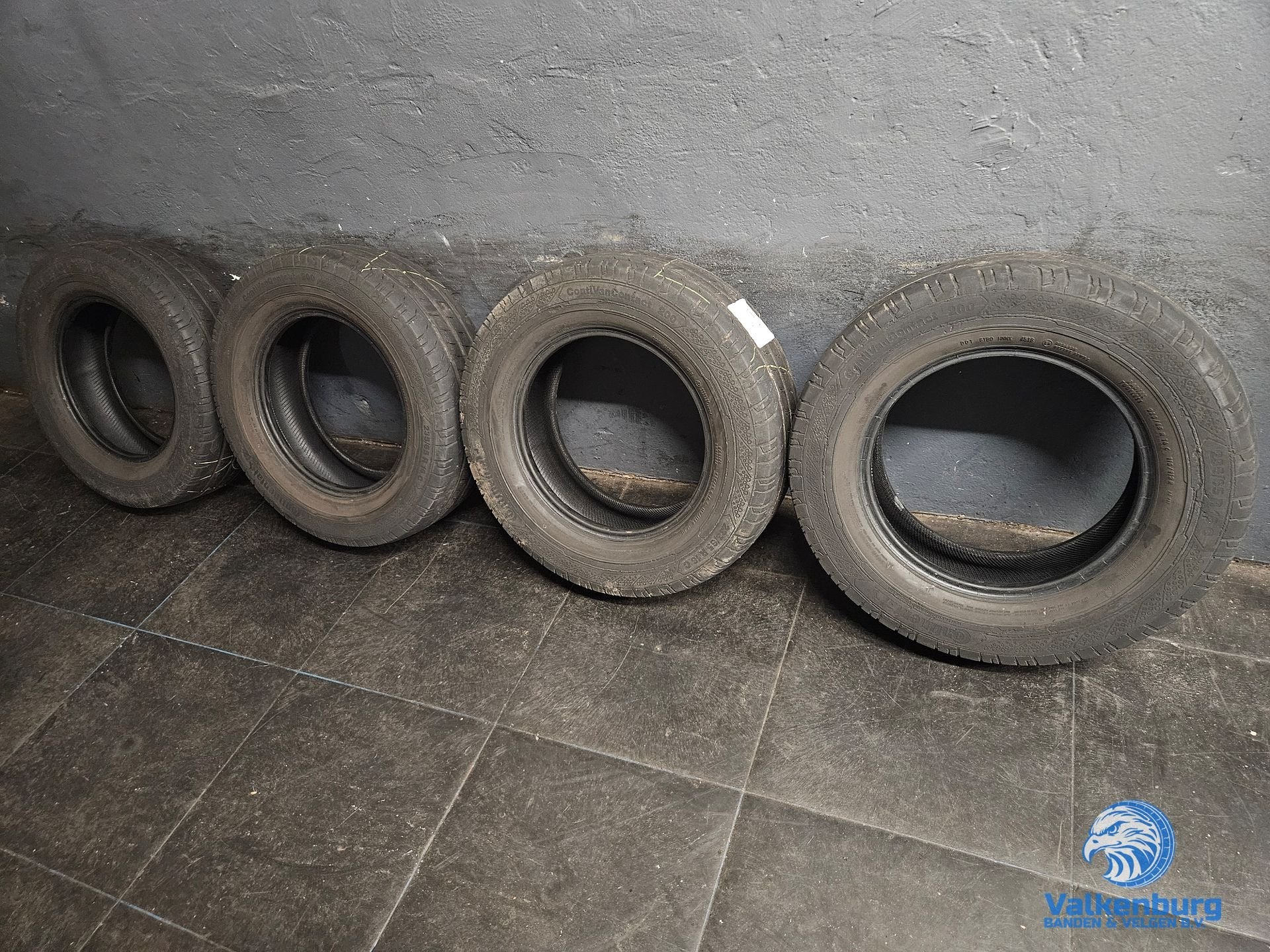 6-7mm! Zomerbanden 235/65R16C Continental ContiVanContact, Gebruikt, -, Ophalen of Verzenden, 235 mm