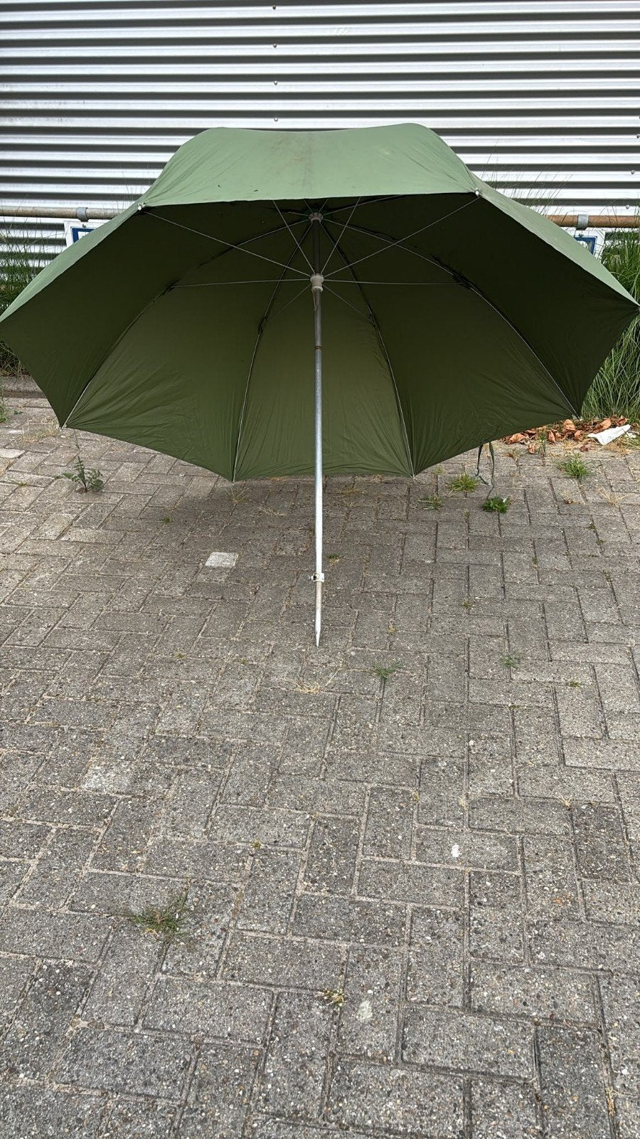 2 Visparaplu's 1.65m - met gebruikssporen, Ophalen of Verzenden, Gebruikt, Overige typen