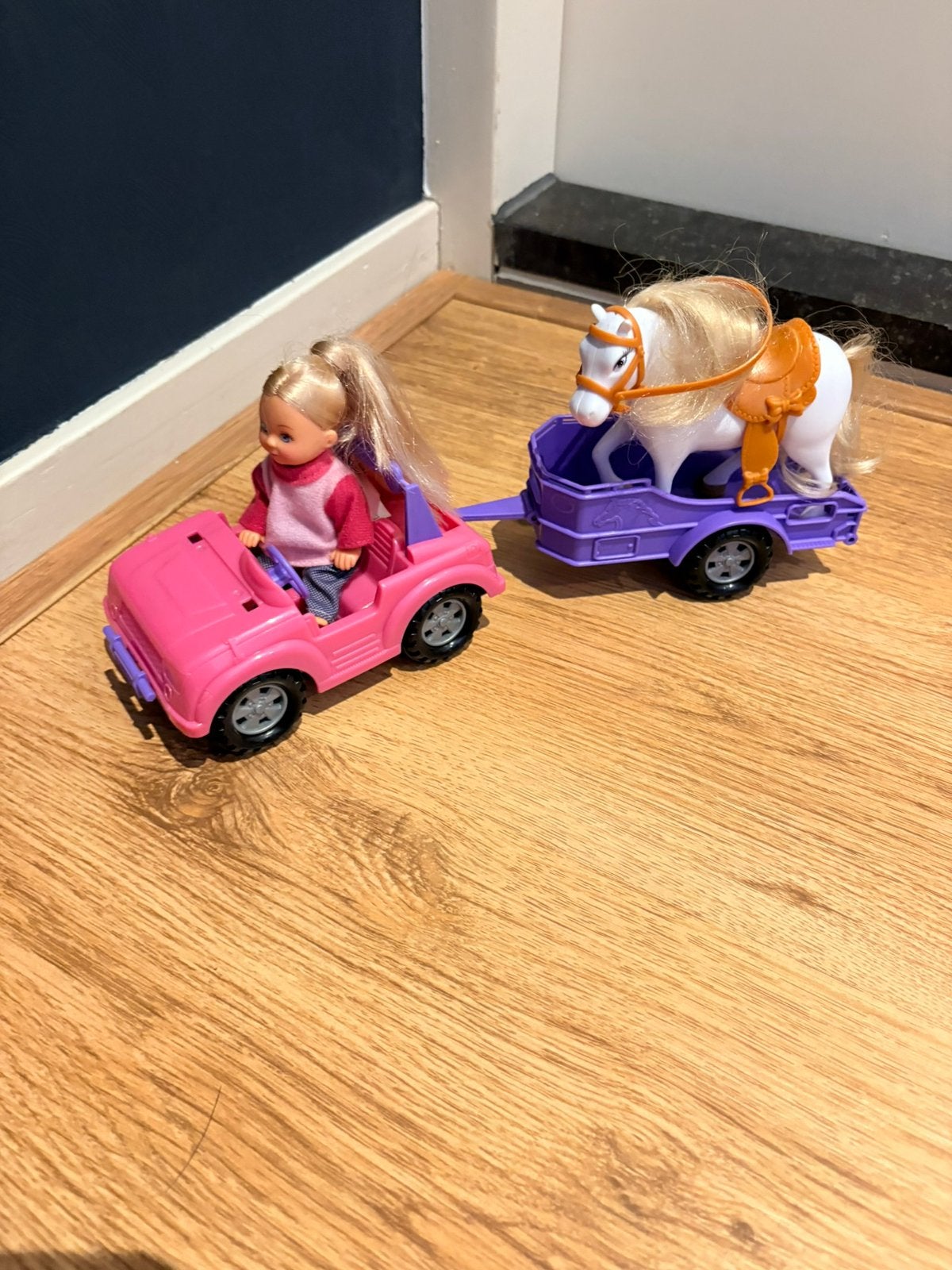 Barbie met paardje, Ophalen of Verzenden, Gebruikt, Barbie