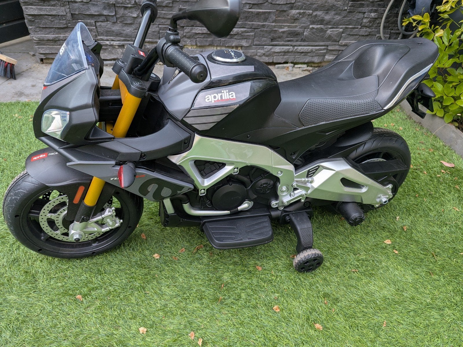 kinder motor, zonder batterij, Ophalen, Gebruikt, 20 inch of meer