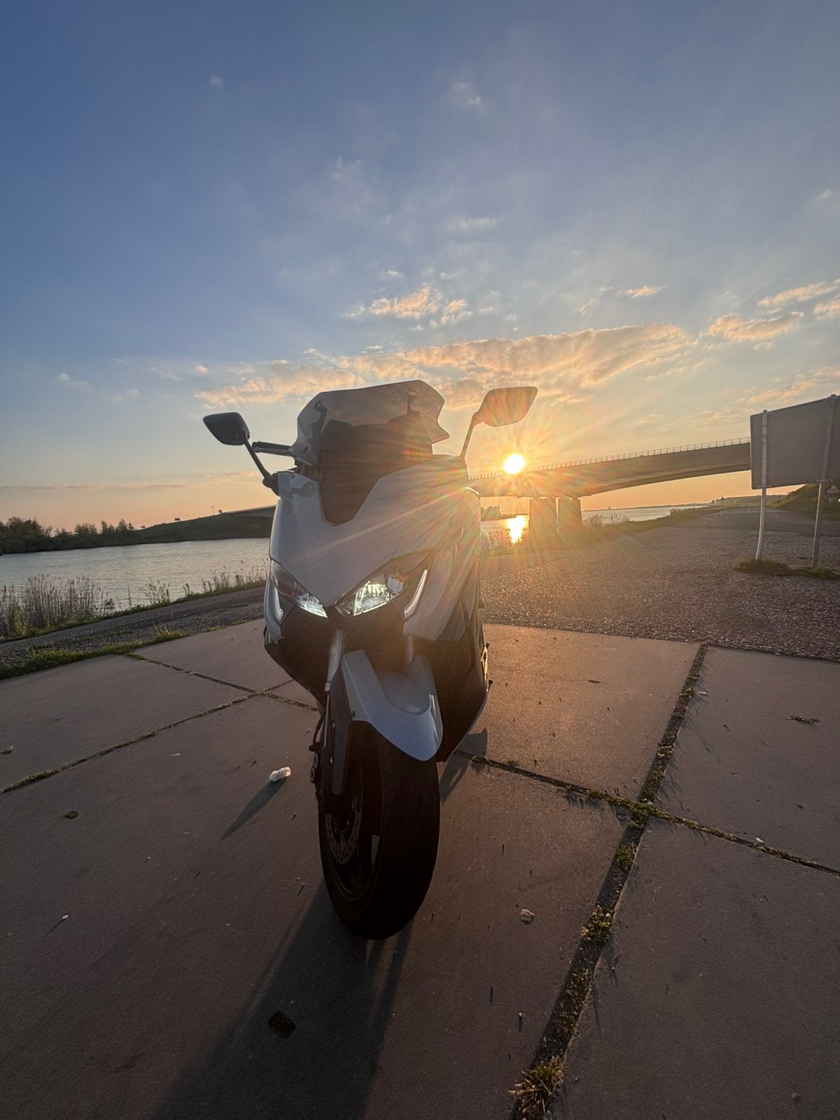 Yamaha TMAX 530 NARDO GREY DX Full Option - 2019!!, Occasion, Particulier, Handvatverwarming, Minimaal motorrijbewijs A2