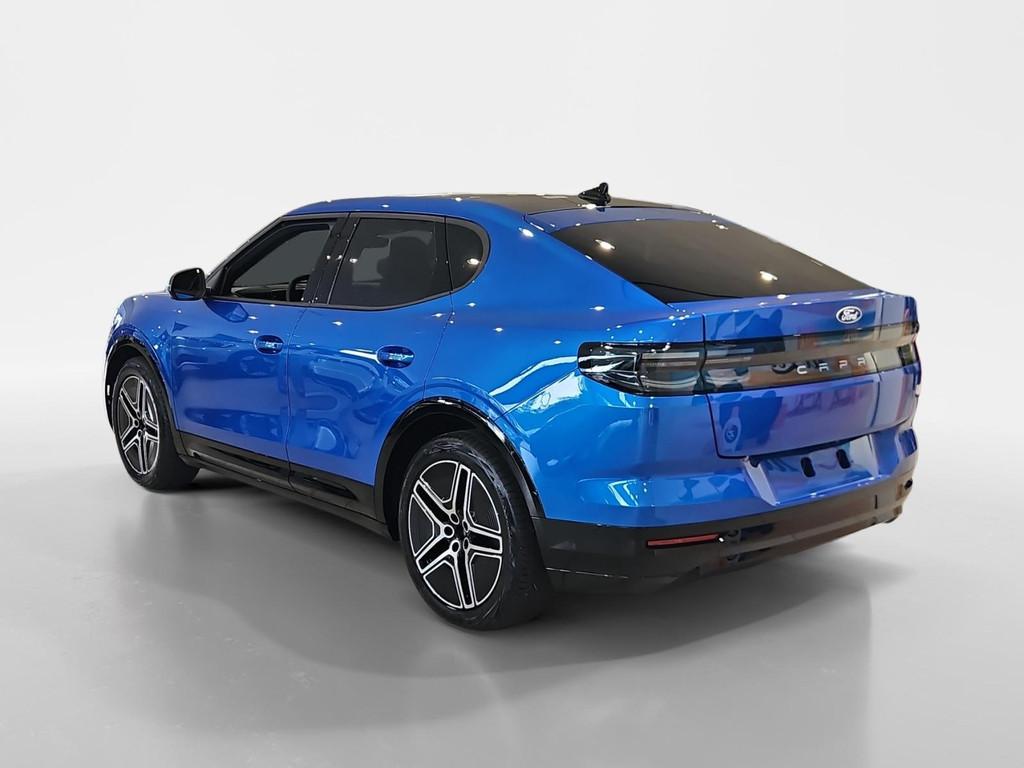 Ford Capri Premium Extended Range RWD 77 kWh | Nieuw te Best, Automaat, 12 maanden, Achterwielaandrijving, Blauw
