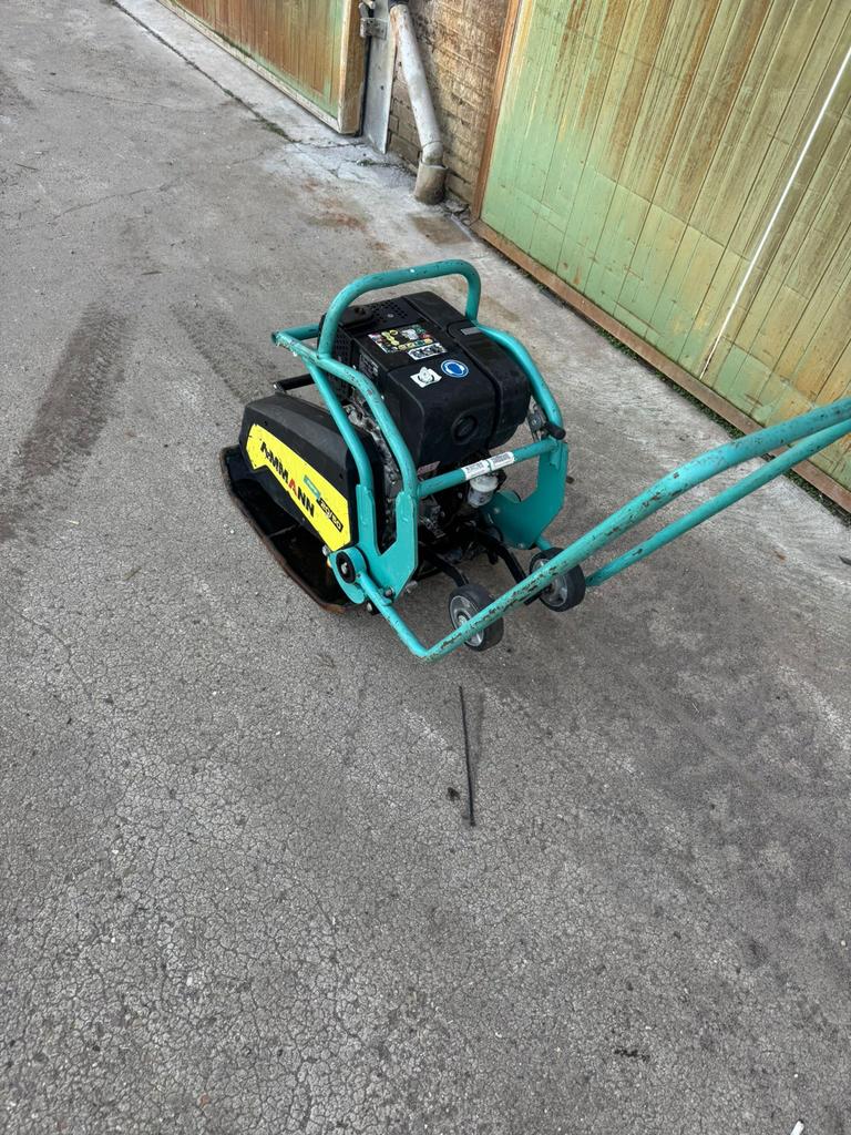 Ammann trilplaat APF 20/50 HA. ZGAN., Ophalen