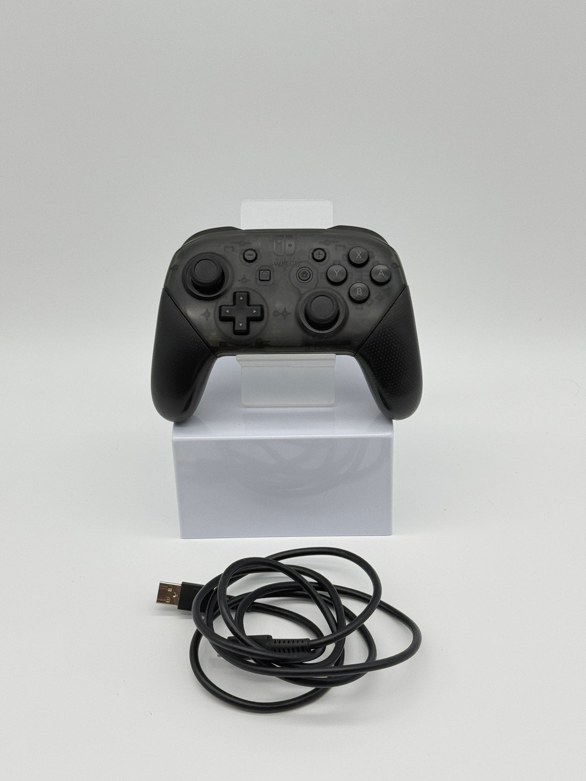 PRO CONTROLLER ORGINEEL NINTENDO COMPLEET NINTENDO SWITCH, Spelcomputers en Games, Spelcomputers | Nintendo Consoles | Accessoires