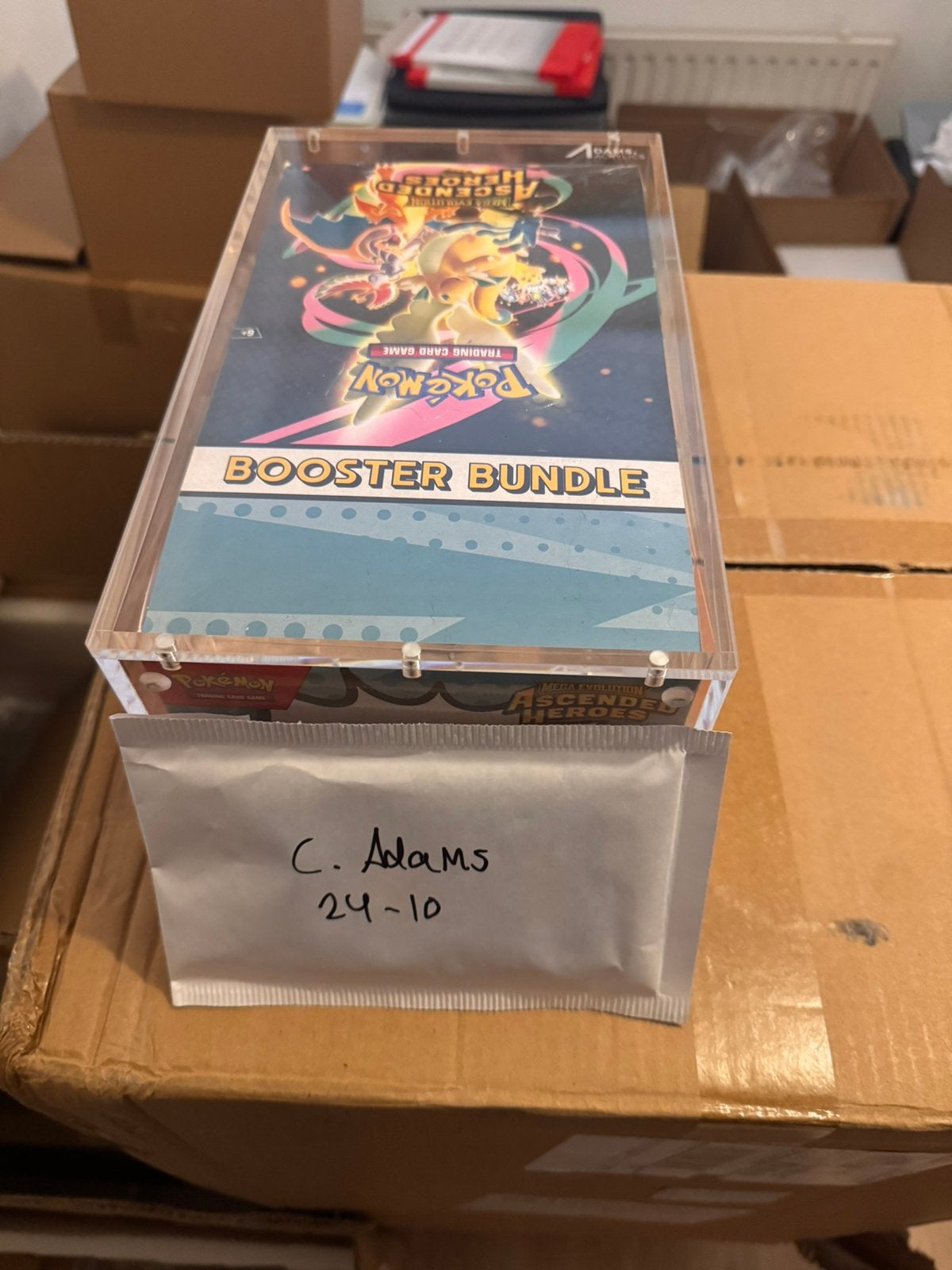 Sealed Ascended Heroes booster Bundel display met acryl!, Ophalen of Verzenden, Zo goed als nieuw, Booster