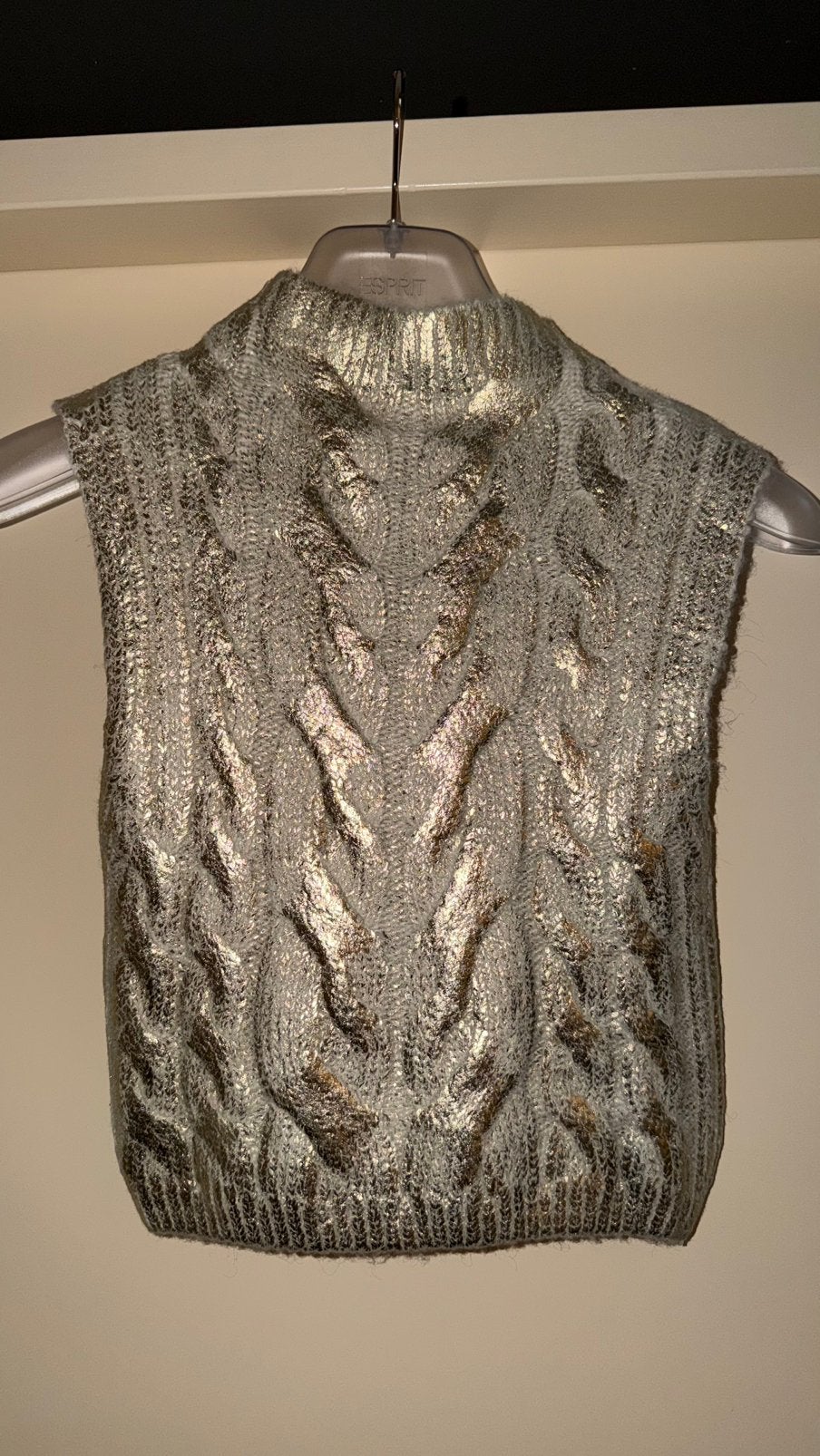 Dames nieuwe gouden top van Primark, Kleding | Dames, Tops, Ophalen of Verzenden, Zo goed als nieuw, Overige kleuren