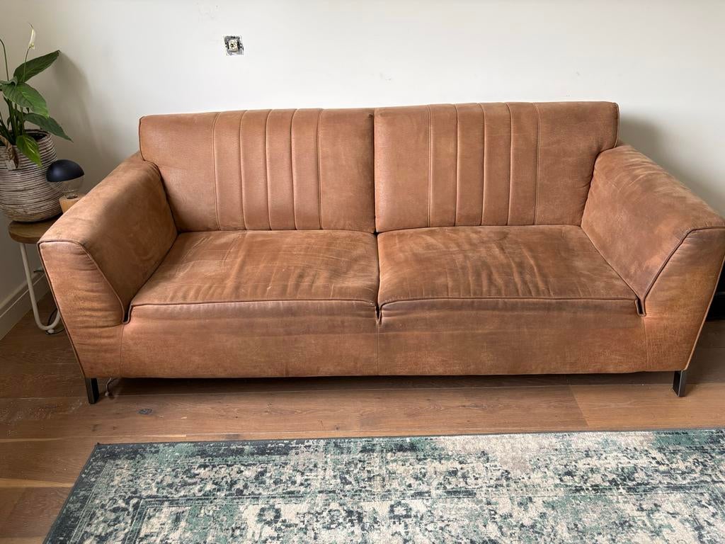 GRATIS Comfortabele bruine 2,5 zitsbank, Ophalen, Gebruikt, 150 tot 200 cm, Tweepersoons