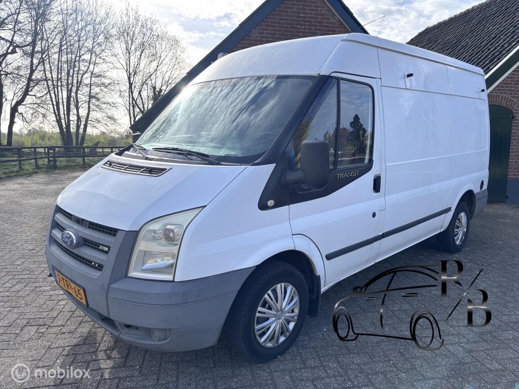 Caravans And Camping Ford