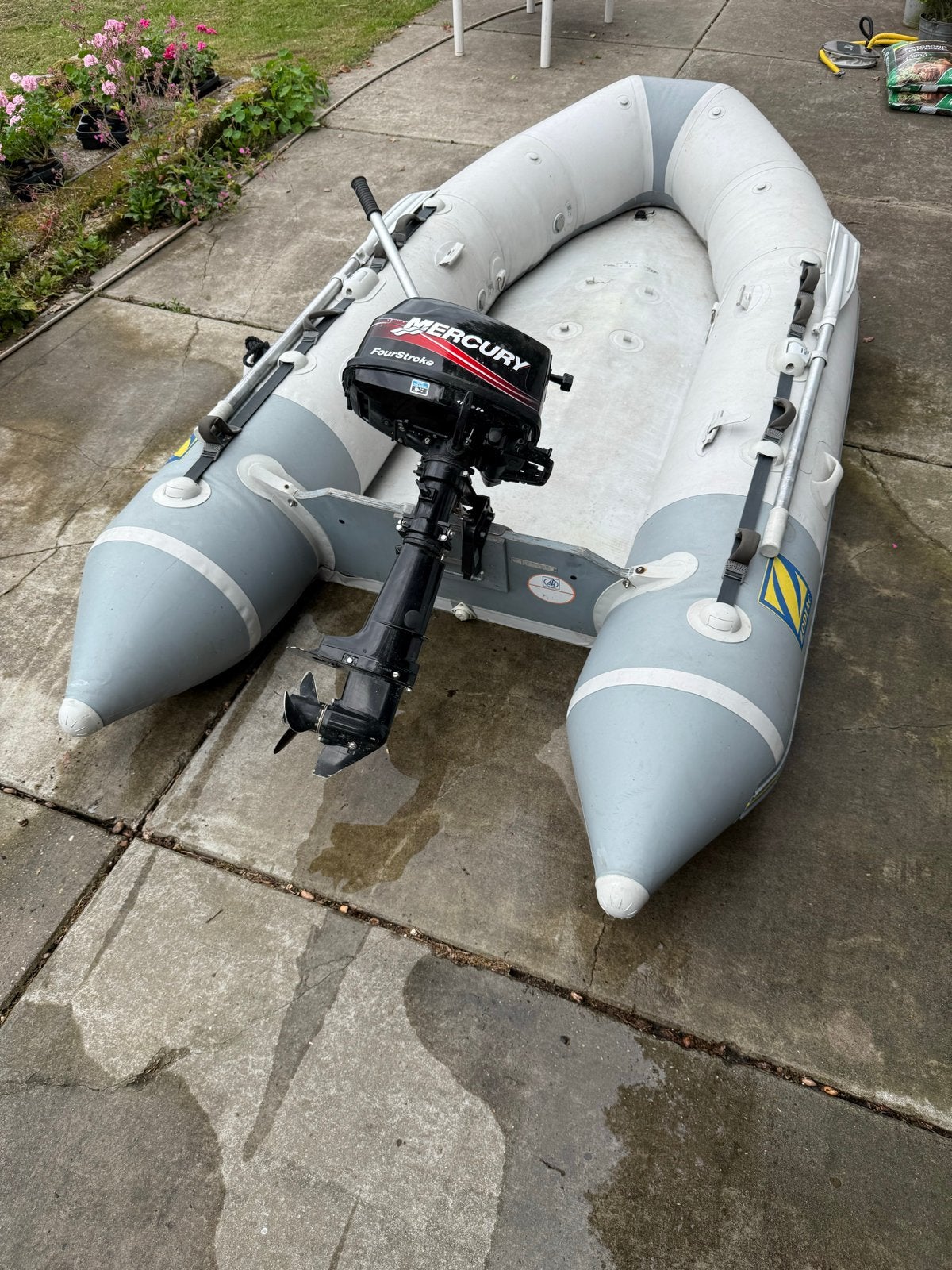 Zodiac rubberboot met Mercury 4-takt buitenboordmotor, Ophalen, PVC, Zodiac, Gebruikt