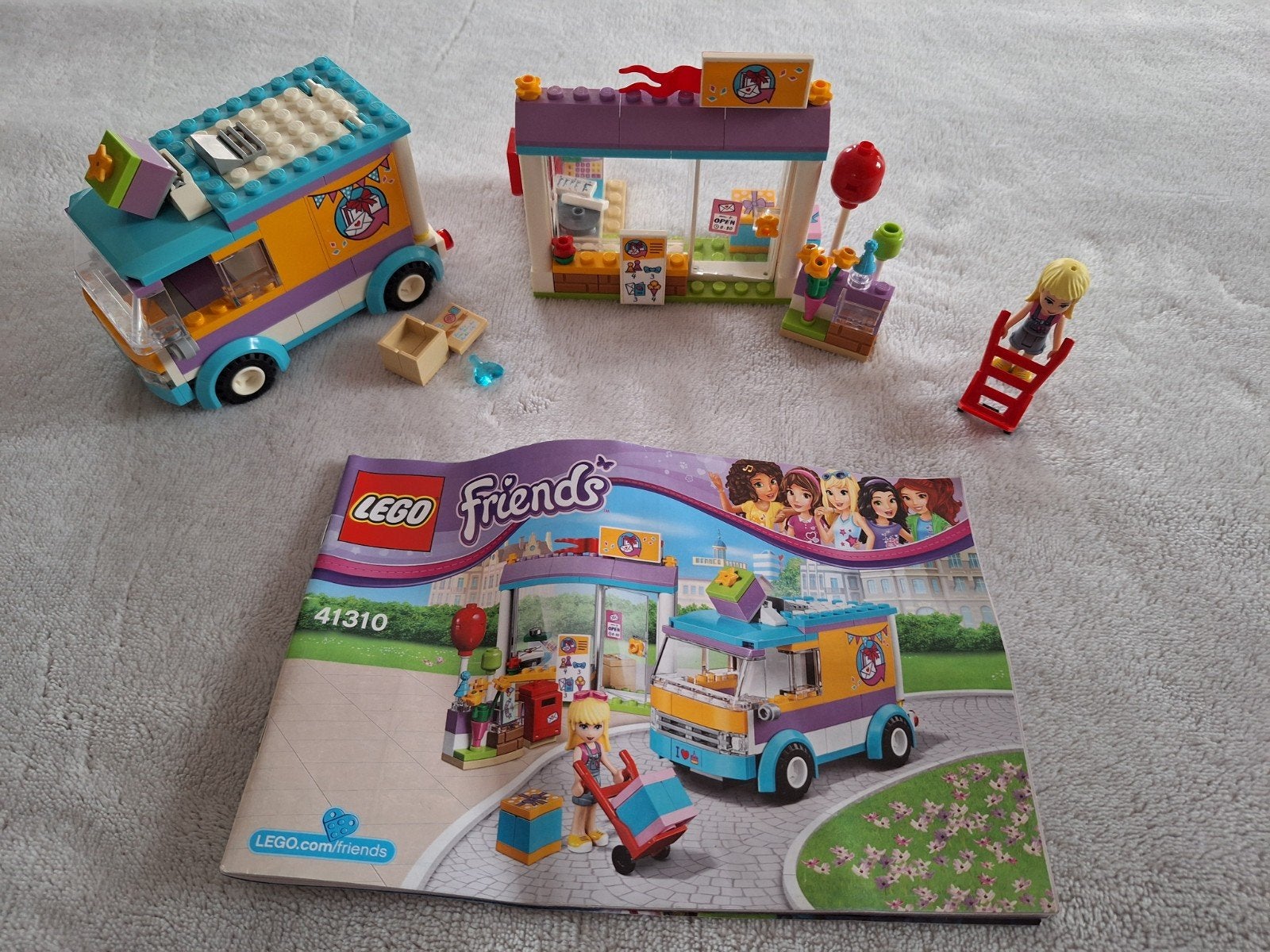 lego friends heartlake pakjesdienst 41310 compleet, Gebruikt, Lego, Ophalen of Verzenden, Complete set