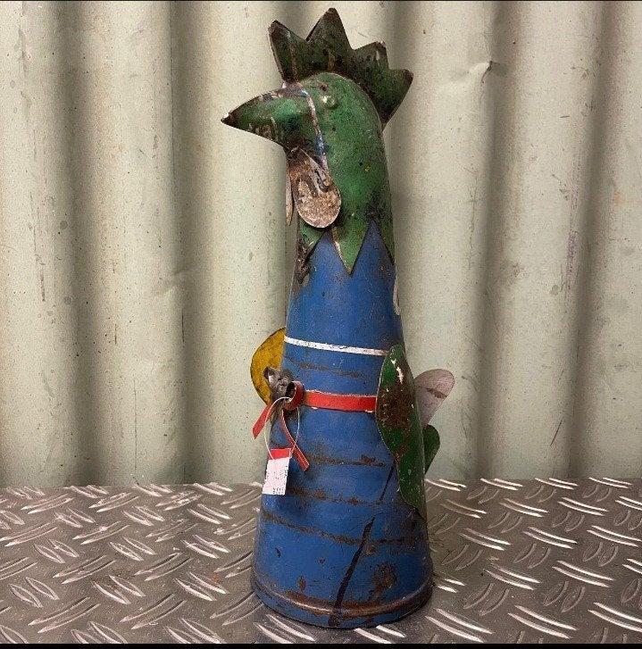 Kip handgemaakt van gerecycled blik., Huis en Inrichting, F, Blauw, T, Nieuw