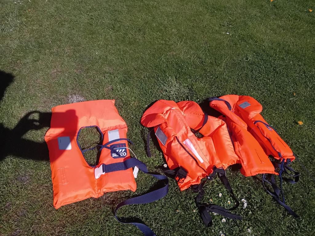 Zwemvesten, Watersport en Boten, Ophalen of Verzenden, Zo goed als nieuw, Kind, Reddingsvest of Zwemvest