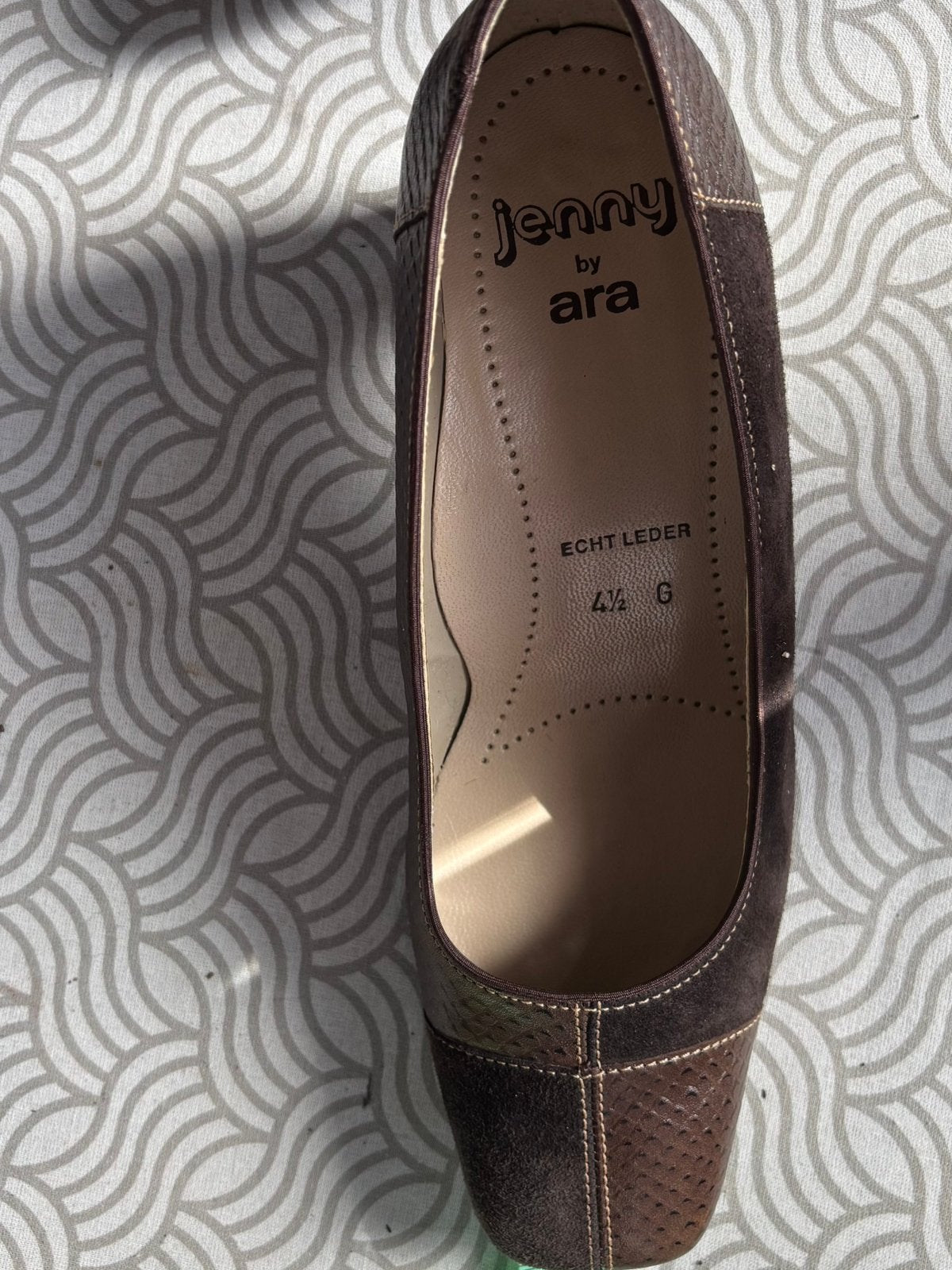 Nieuwe bruin lederen schoenen maat 37,5, Ophalen of Verzenden, Zo goed als nieuw, Bruin, Sneakers of Gympen