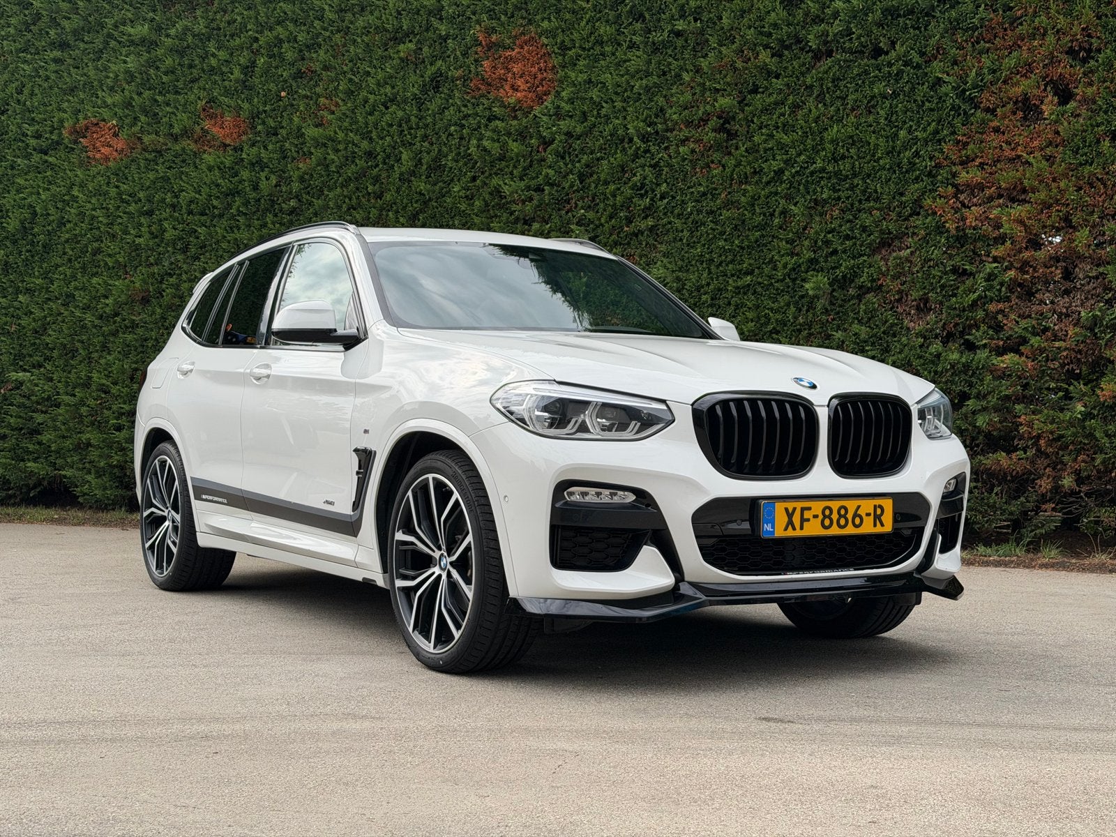 BMW X3 M20d High Executive M Sport, Automaat, Leder en Stof, Wit, 1725 kg