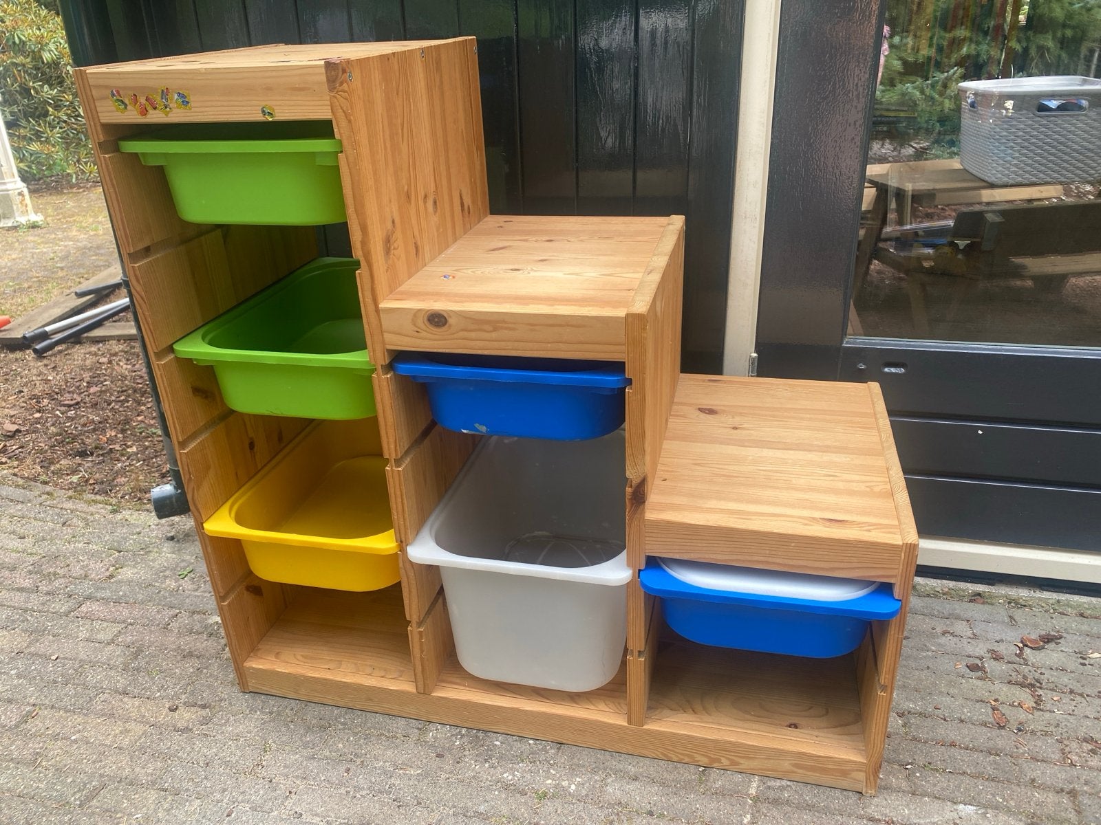 IKEA Trofast kast met bakken en Cars stickers, Ophalen, Gebruikt