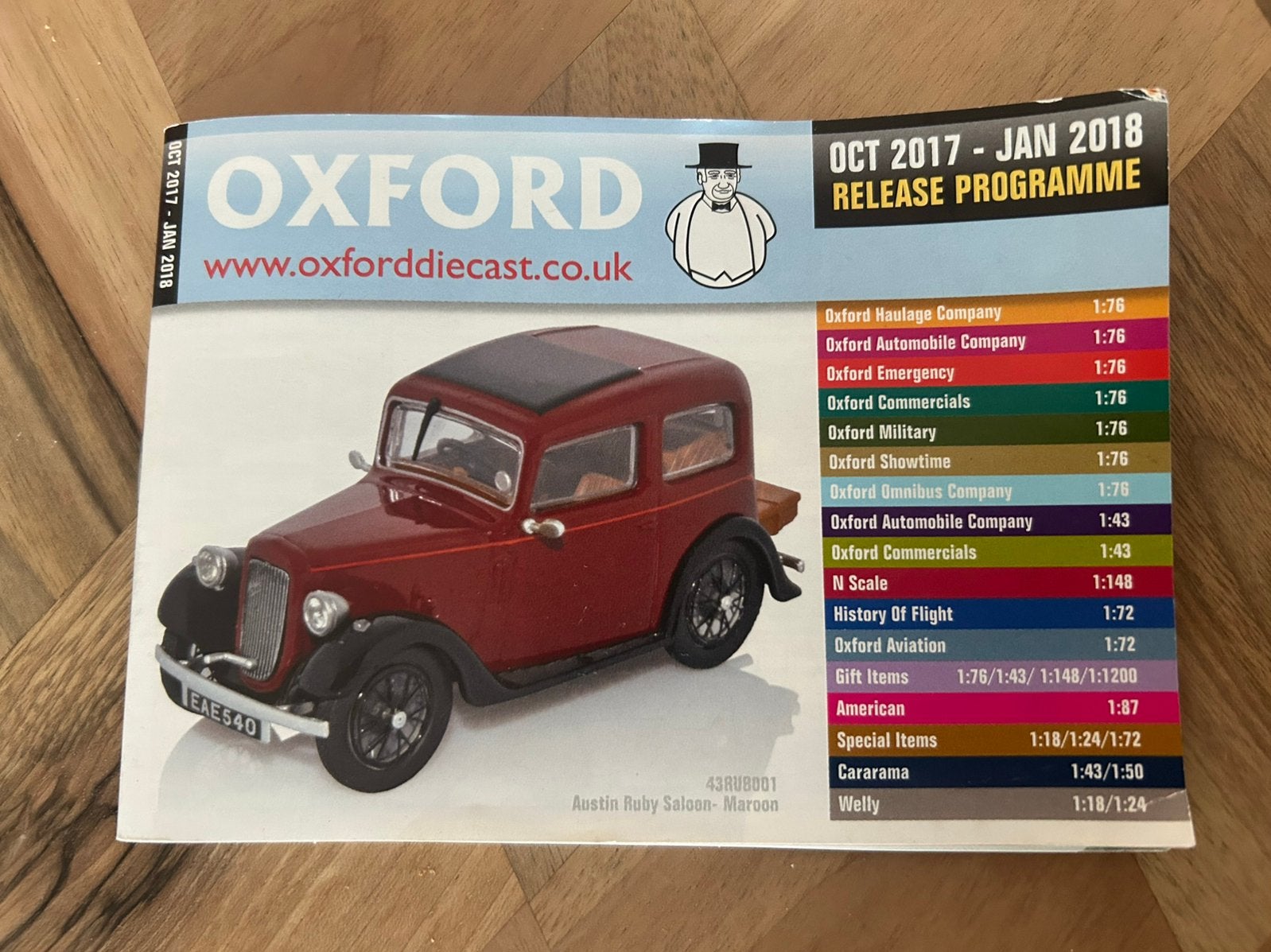 Oxford Diecast catalogue catalogus 2017 2018 (47 pagina’s), Hobby en Vrije tijd, Ophalen of Verzenden, Auto, Overige merken