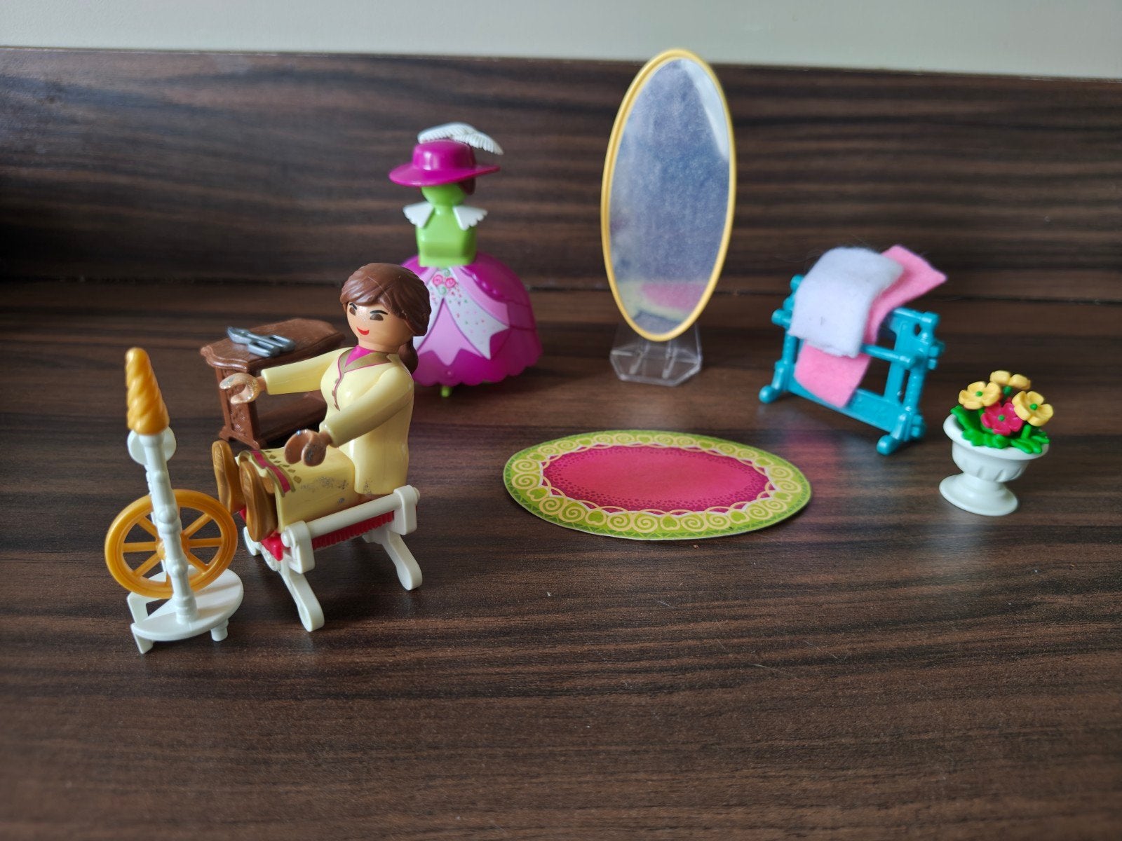 Playmobil set met spinnenwiel, paspop en accessoires, Kinderen en Baby's, Speelgoed | Overig, Gebruikt, Meisje, Ophalen of Verzenden