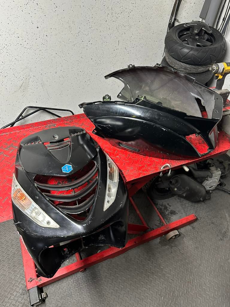 Zip sp kappenset, Ophalen, Zo goed als nieuw, Kap, Piaggio