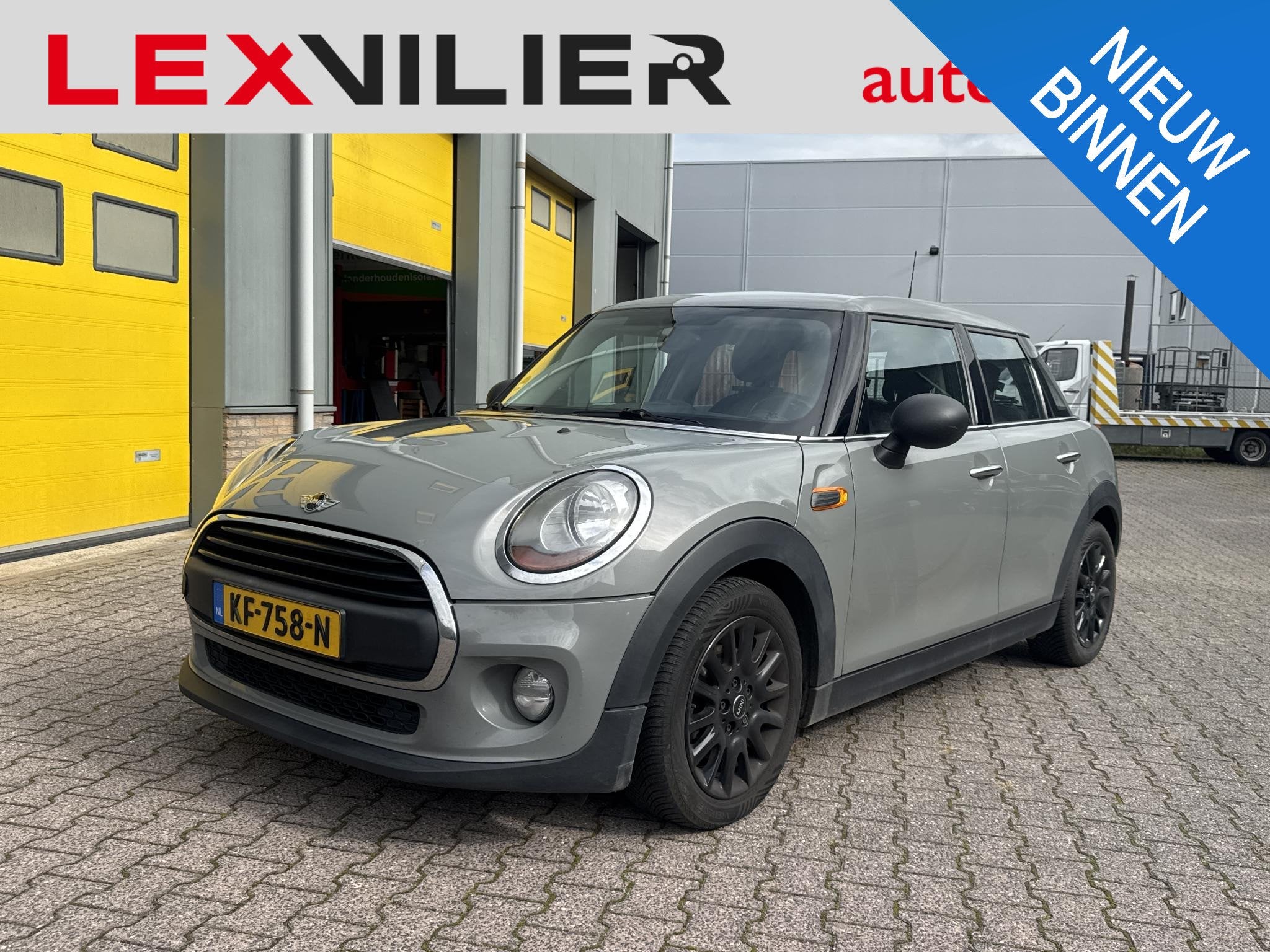 MINI 5-Deurs 1.5 One D Business, Auto's, Voorwielaandrijving, Stof, Gebruikt, 95 pk