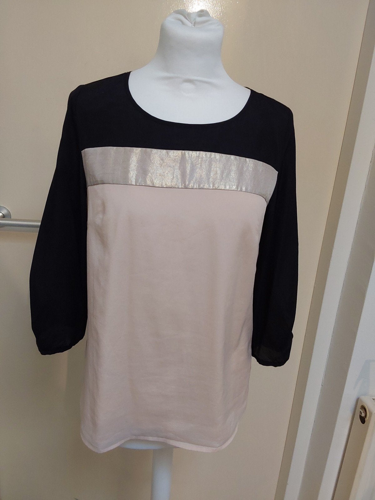 Prachtige top met leuke glitter streep maat S, Kleding | Dames, Verzenden, Zo goed als nieuw, Maat 36 (S)