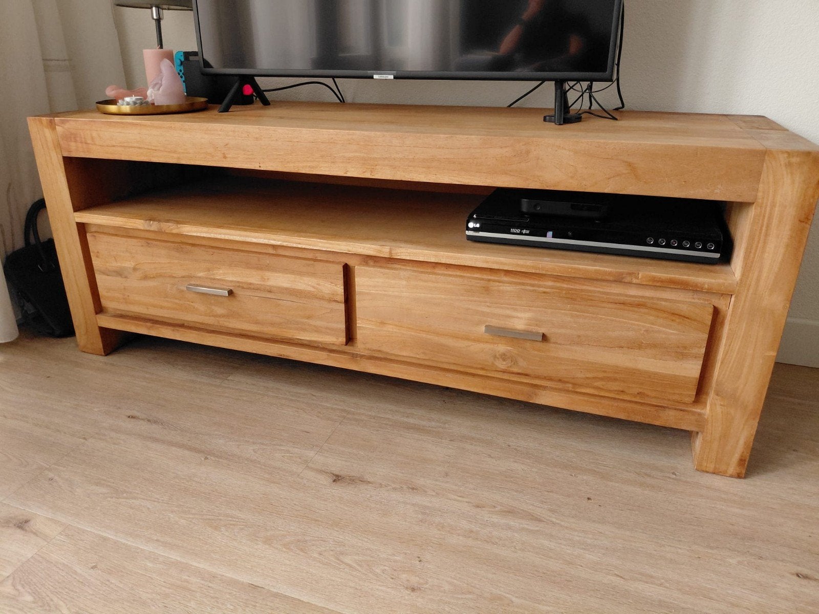 Tv meubel, Gebruikt, 100 tot 150 cm, Ophalen of Verzenden, Minder dan 100 cm