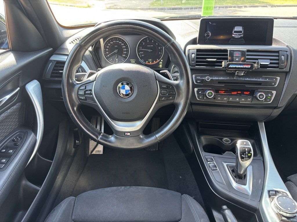BMW 1-serie M135i Executive | navi | airco | automaat |, Auto's, Gebruikt, 320 pk, 6 cilinders, 2979 cc