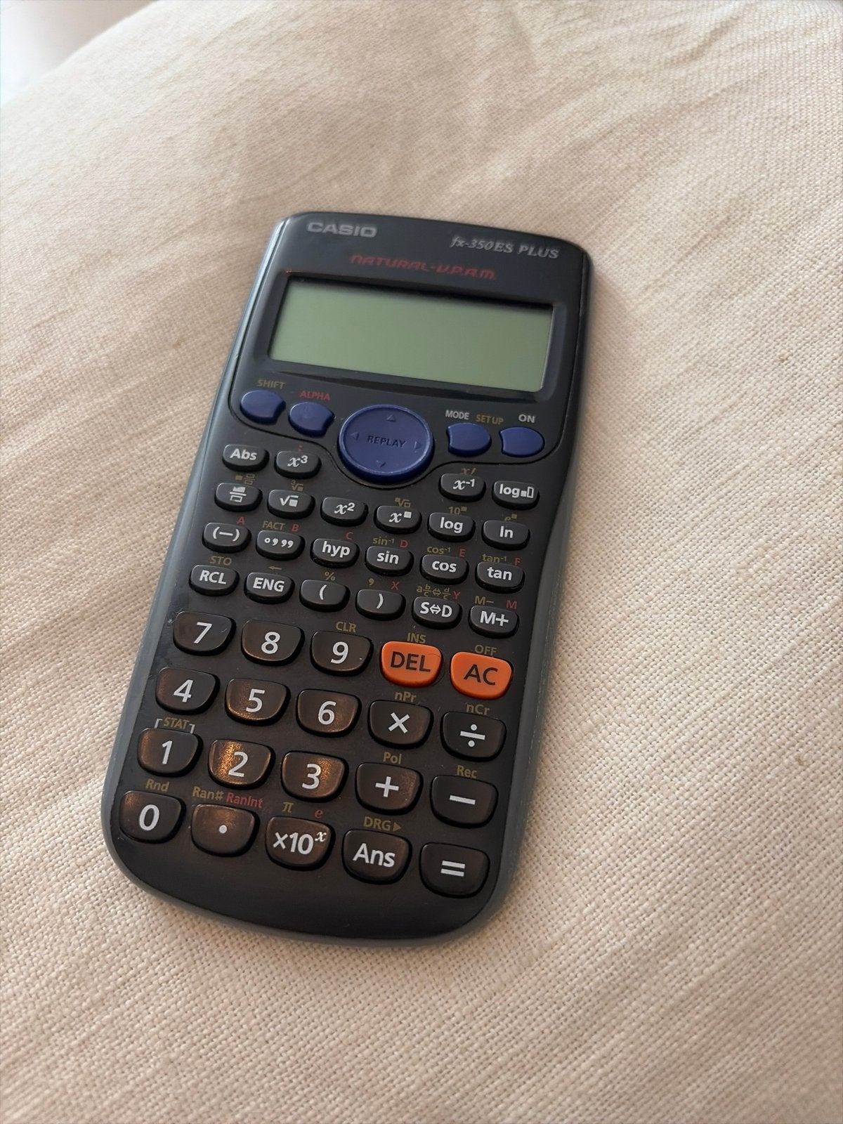 Casio fx-350 ES Plus balck and grey, Ophalen of Verzenden, Zo goed als nieuw
