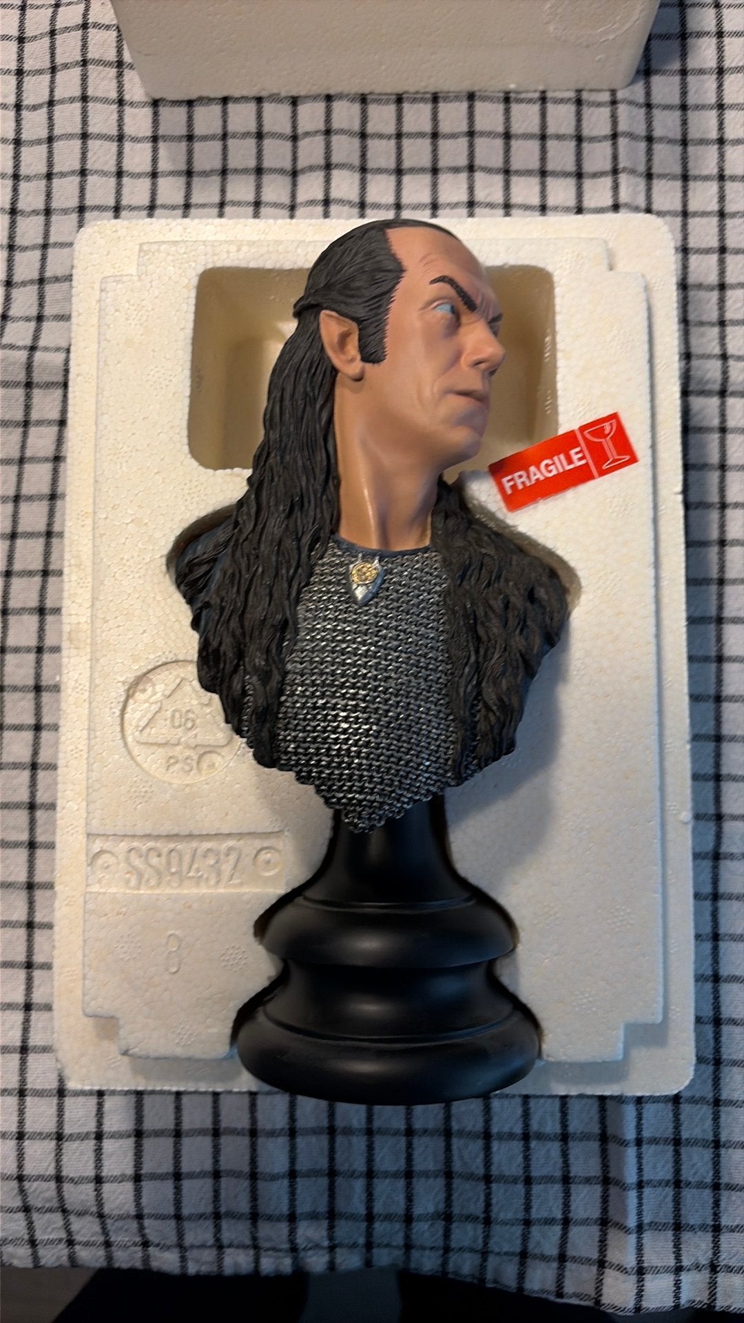 1/4 scale bust Lord Elrond!, Ophalen of Verzenden, Zo goed als nieuw, Beeldje of Buste