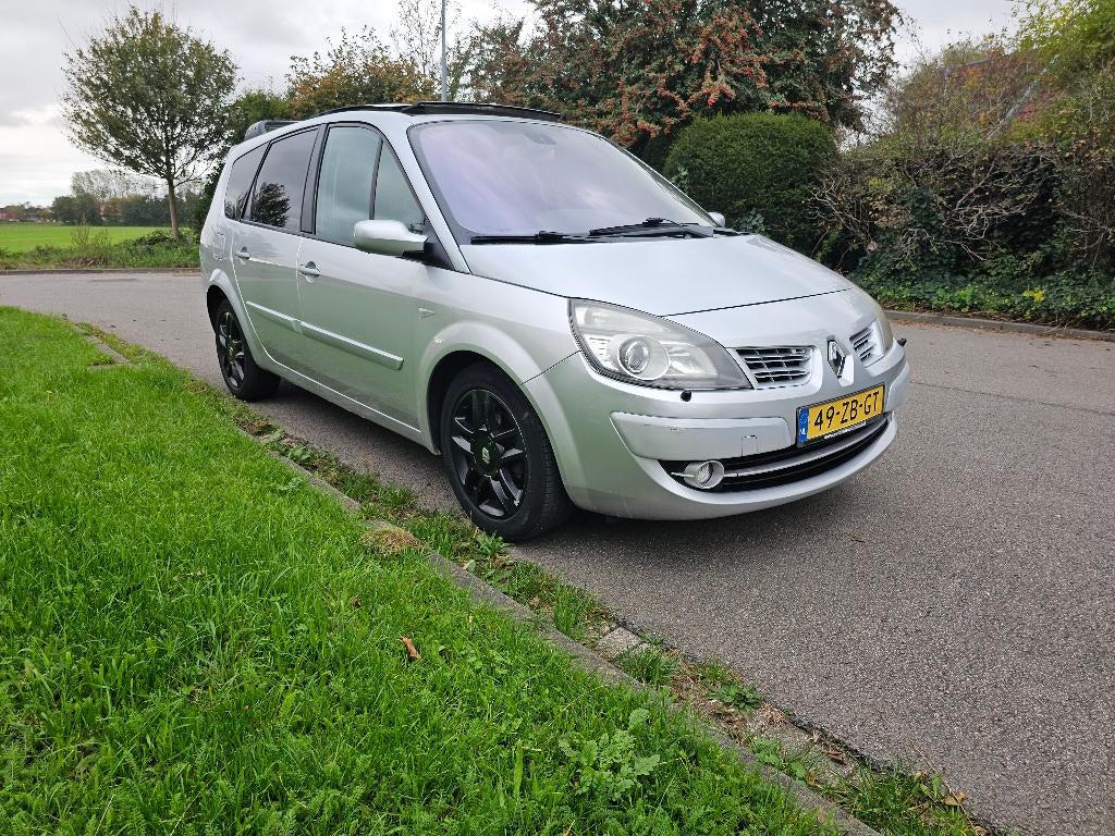 Renault Grand Scenic 2.0 16V 5P AUT 2007 New APK, 1998 cc, 4 cilinders, 75 €/maand, 650 kg