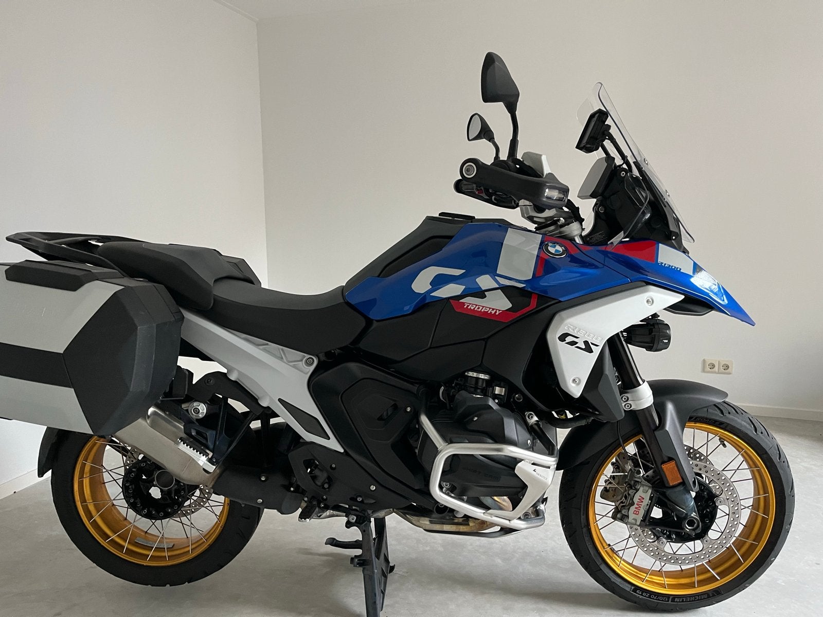 BMW R 1300GS Trophy - Volledig uitgerust, 2 cilinders, Quickshifter, Motorrijbewijs A, Gebruikt
