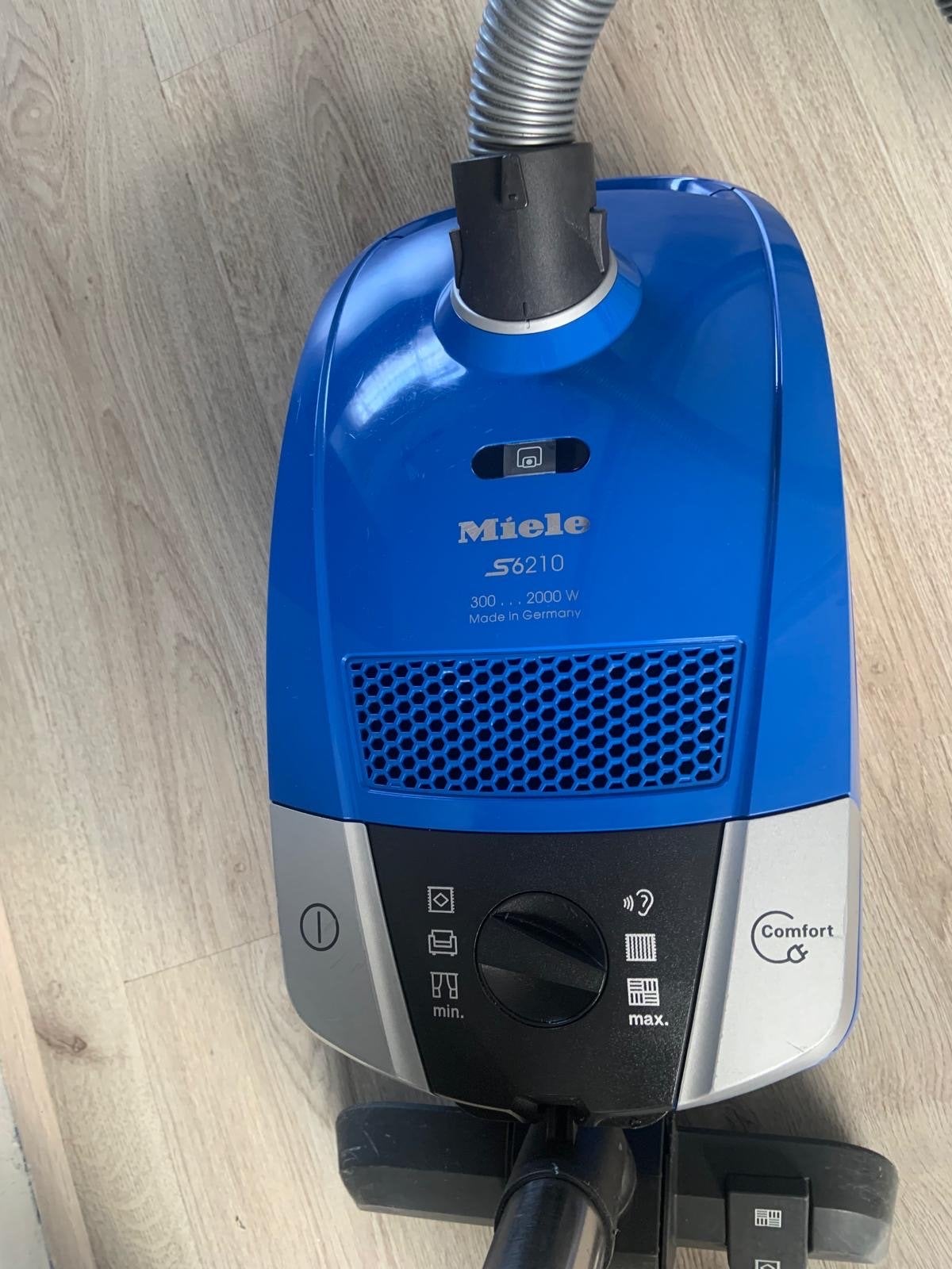 Miele S6210 Sledestofzuiger - Krachtig en Betrouwbaar, Stofzak, Gebruikt, Ophalen of Verzenden, Miele