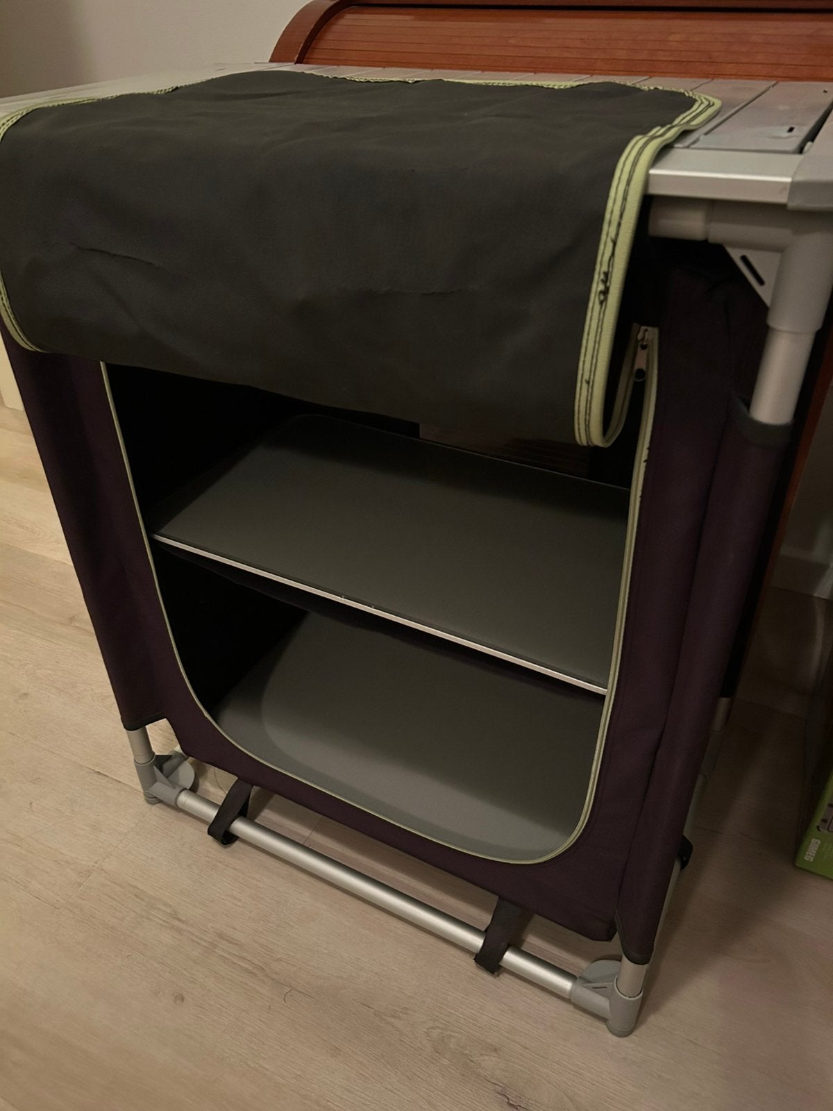 Opbergkast, Ophalen, Zo goed als nieuw, Campingkast