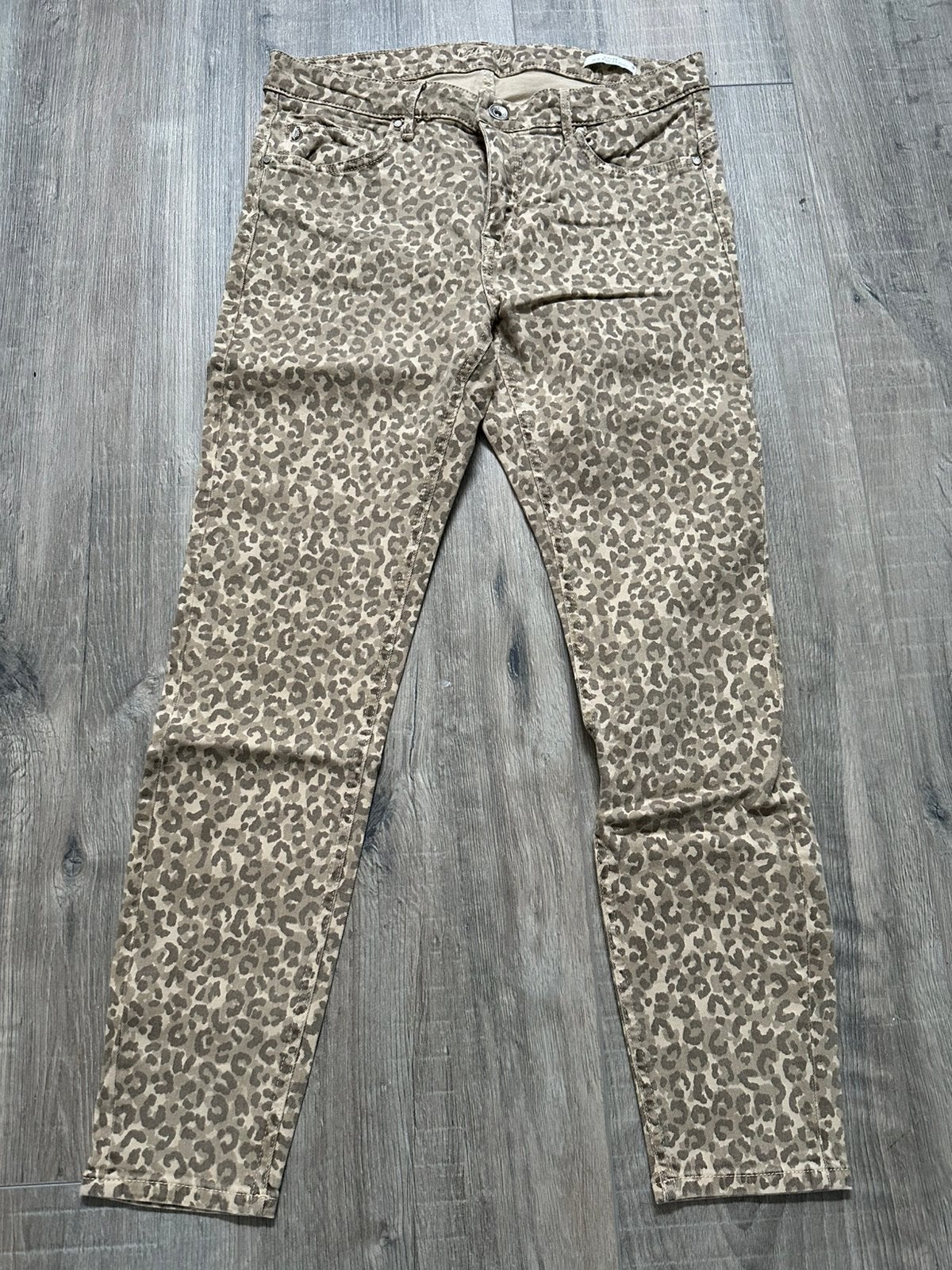 Leuke broek met panter print van Cotton Club maat 31, Kleding | Dames, Maat 38/40 (M), Overige kleuren, Ophalen of Verzenden, Zo goed als nieuw
