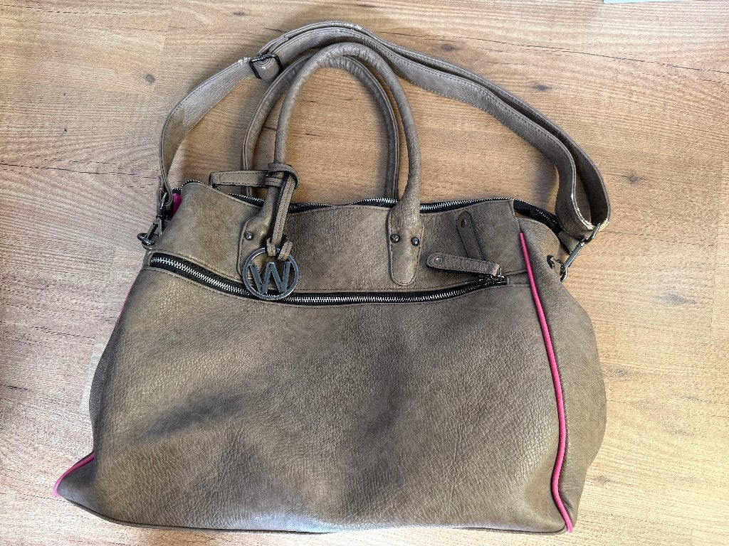 Wimona Laptoptas/werktas 15,6", Computers en Software, Meerdere vakken, Beige, 15 inch, Ophalen of Verzenden