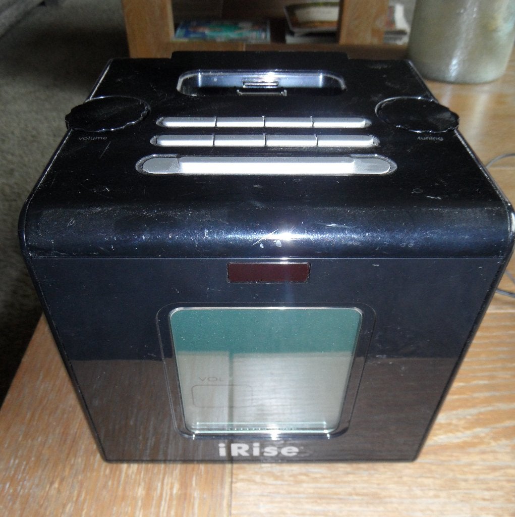 I-Tec iPod iRise AM/FM Radio and Alarm Clock, Ophalen of Verzenden, Gebruikt, Overige typen