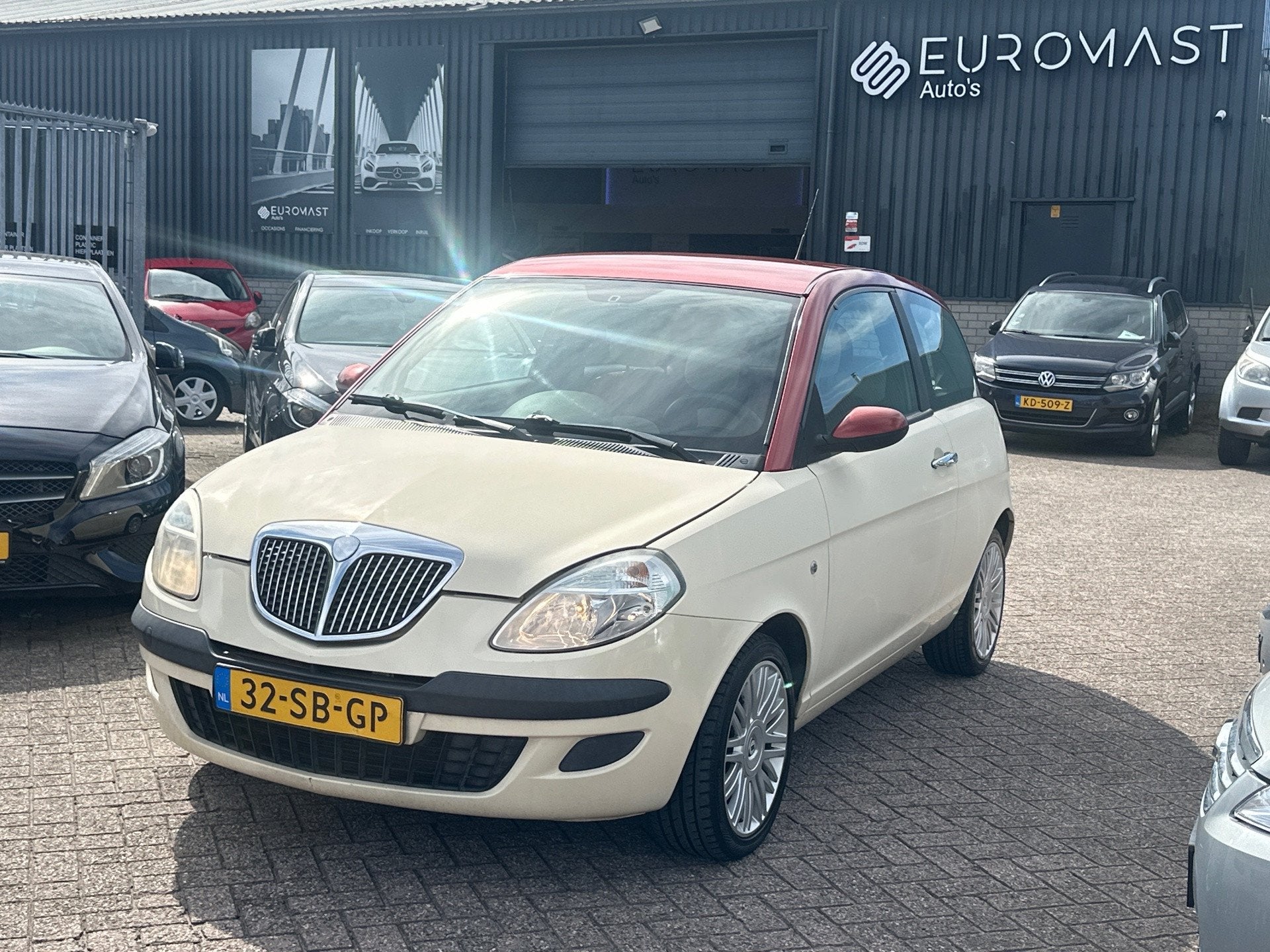 Lancia Ypsilon 1.4-16V Platino Airco | Apk 11-2026, Auto's, Lancia, Voorwielaandrijving, 15 km/l, 400 kg, Wit