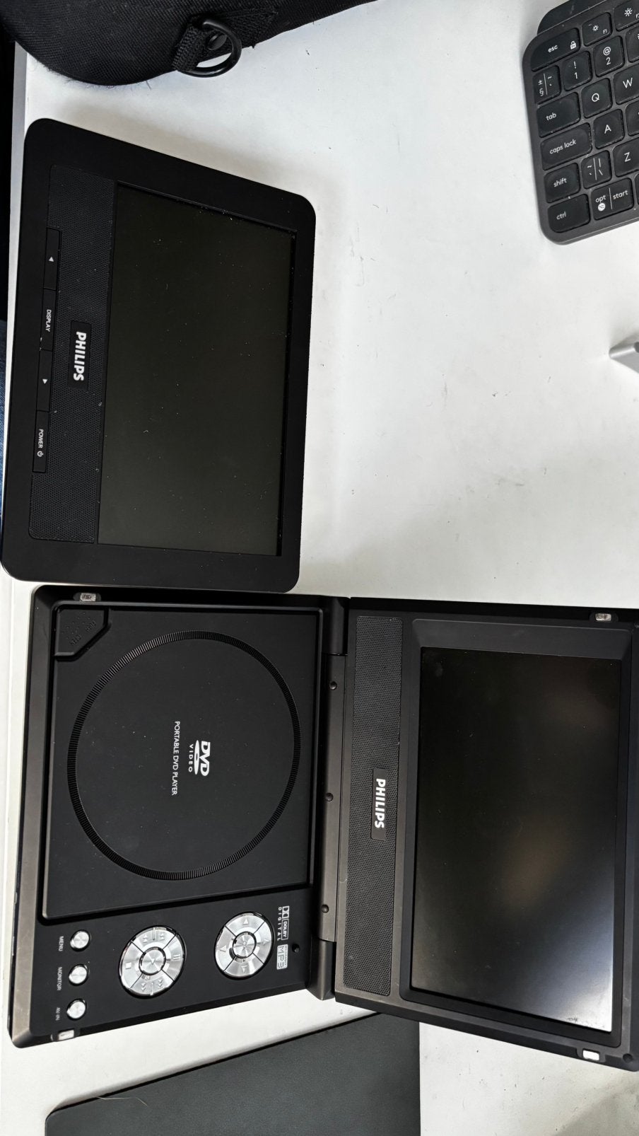 Draagbare Dvd speler voor in auto met twee schermen, Ophalen, Zo goed als nieuw, Philips