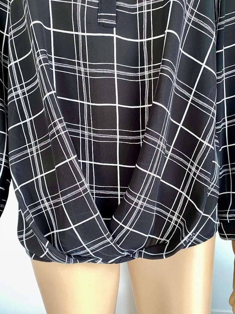 H461 Atmosphere maat 36=S blouse top tuniek zwart/wit, Kleding | Dames, Atmosphere, Zwart, Ophalen of Verzenden, Zo goed als nieuw