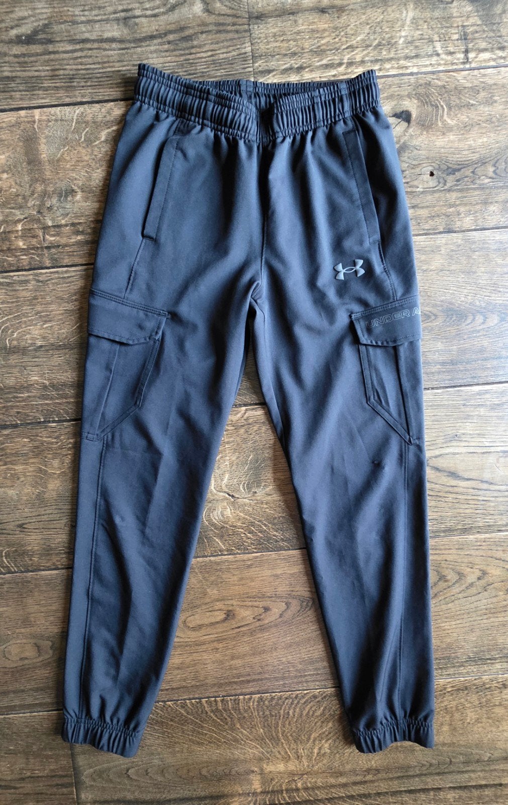 Under Armour trainingsbroek maat 146, Kinderen en Baby's, Broek, Ophalen of Verzenden, Zo goed als nieuw, Under Armour