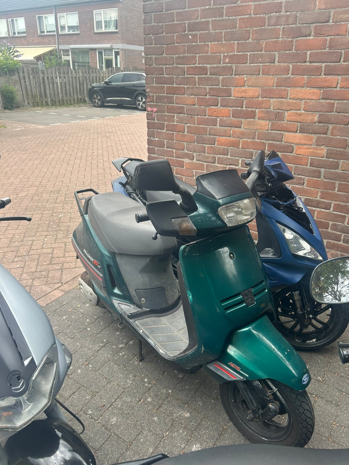 peugeot SV125, Ophalen, Zo goed als nieuw