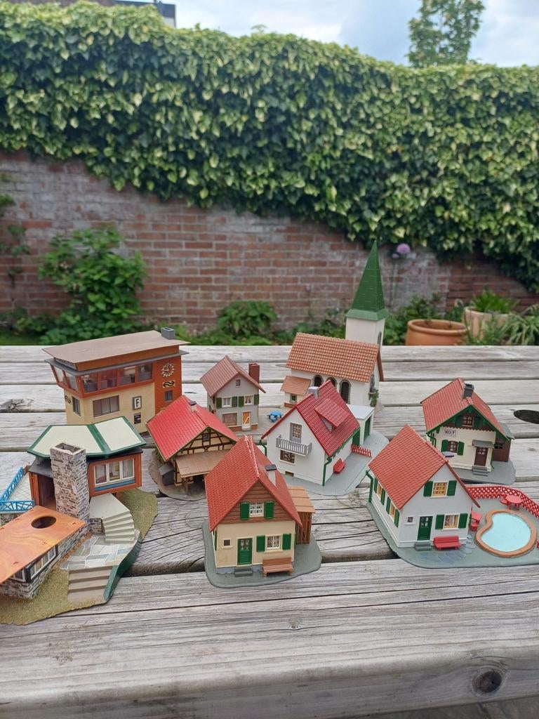 Diverse Faller modelbouw huisjes en gebouwen, Gebruikt, Gelijkstroom of Wisselstroom, Brug, Tunnel of Gebouw, Ophalen