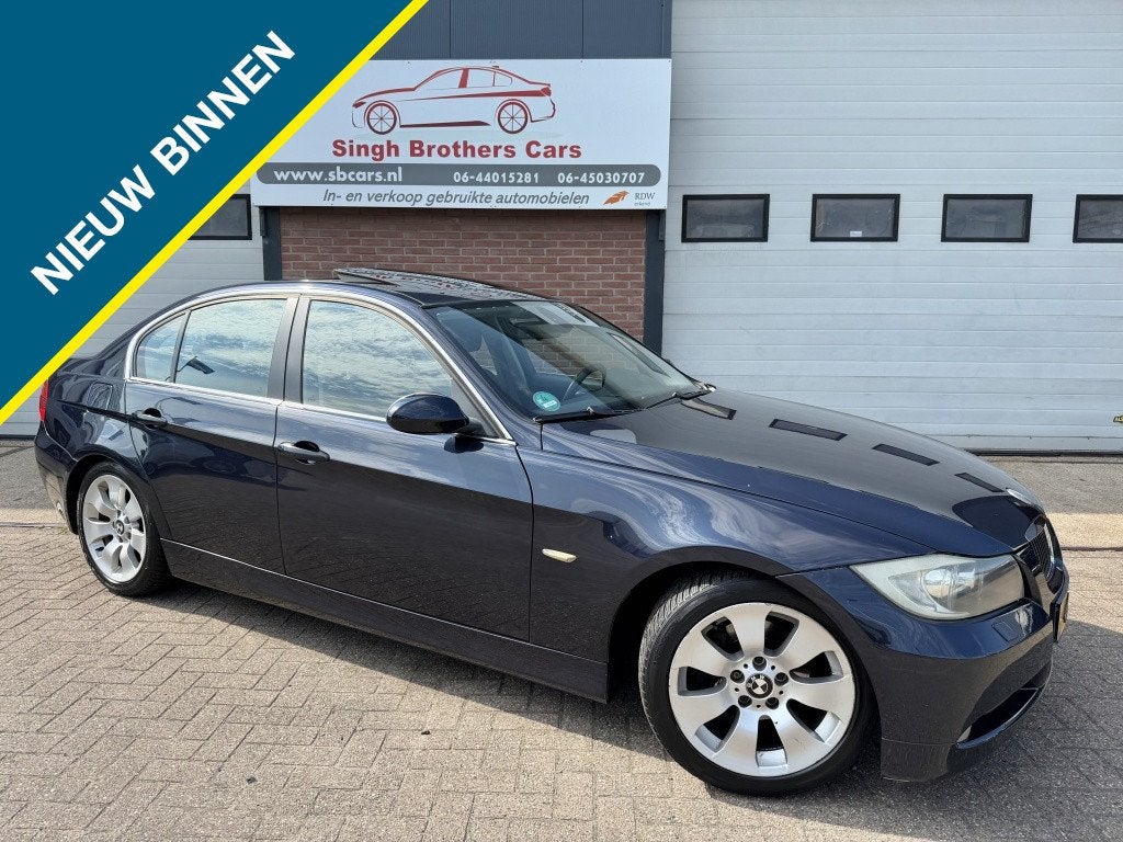 BMW 3-serie 320i High EXE CRUIS CAMERA DAK NAVI EXPORT!, Auto's, 4 cilinders, 150 pk, Blauw, 1335 kg