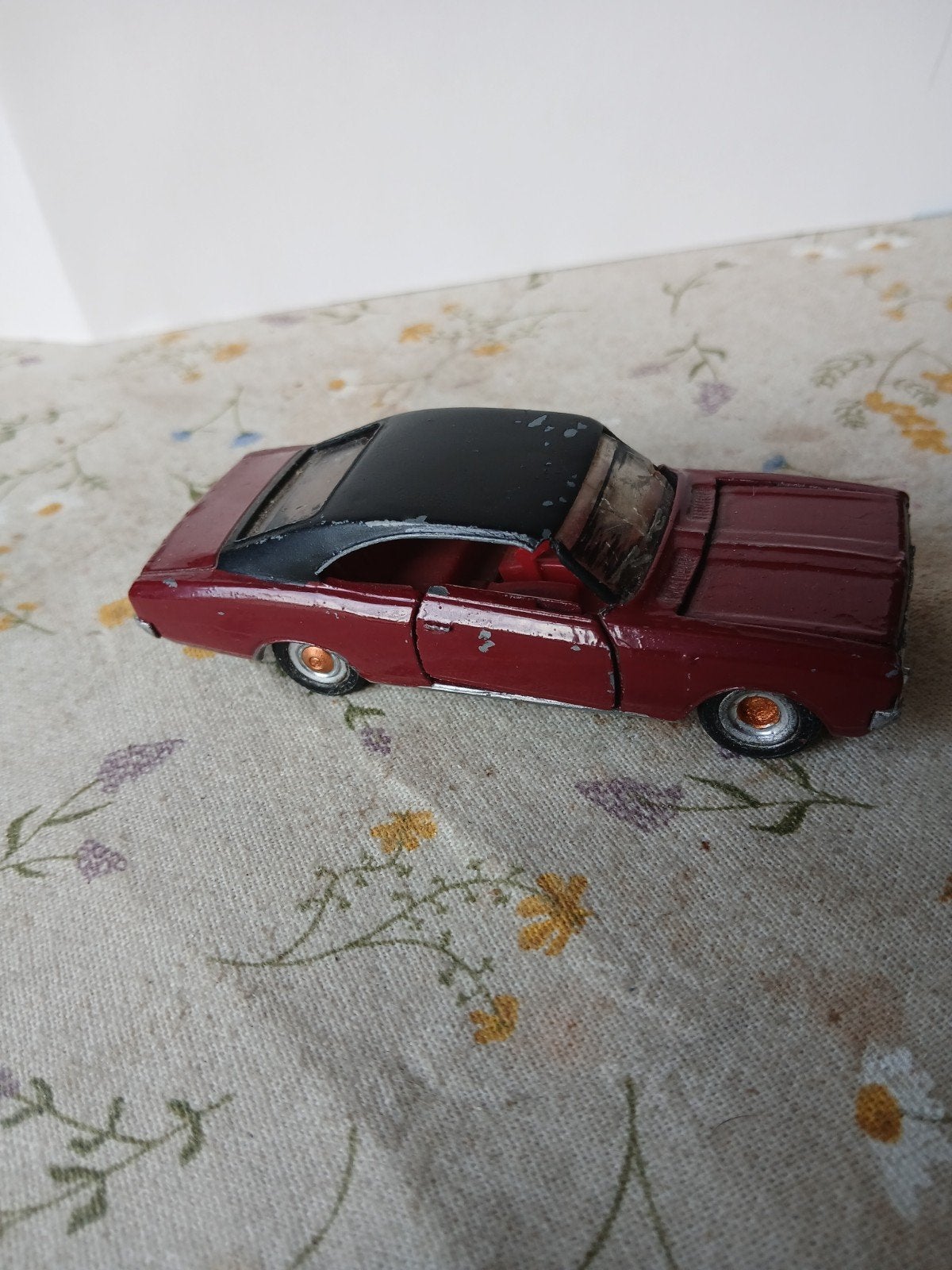 Opel Rekord Coupe 1900. Dinky toys,  opknapper, Ophalen of Verzenden, Gebruikt, Auto, Dinky Toys