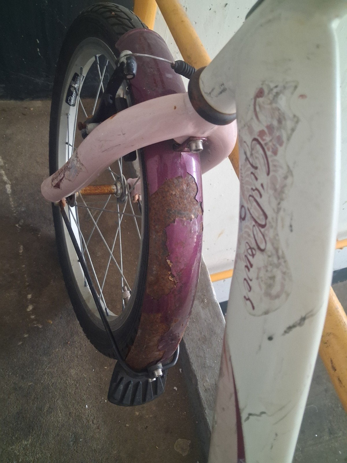 meisjes fiets 18 inch, Fietsen en Brommers, 47 tot 51 cm, Ophalen of Verzenden