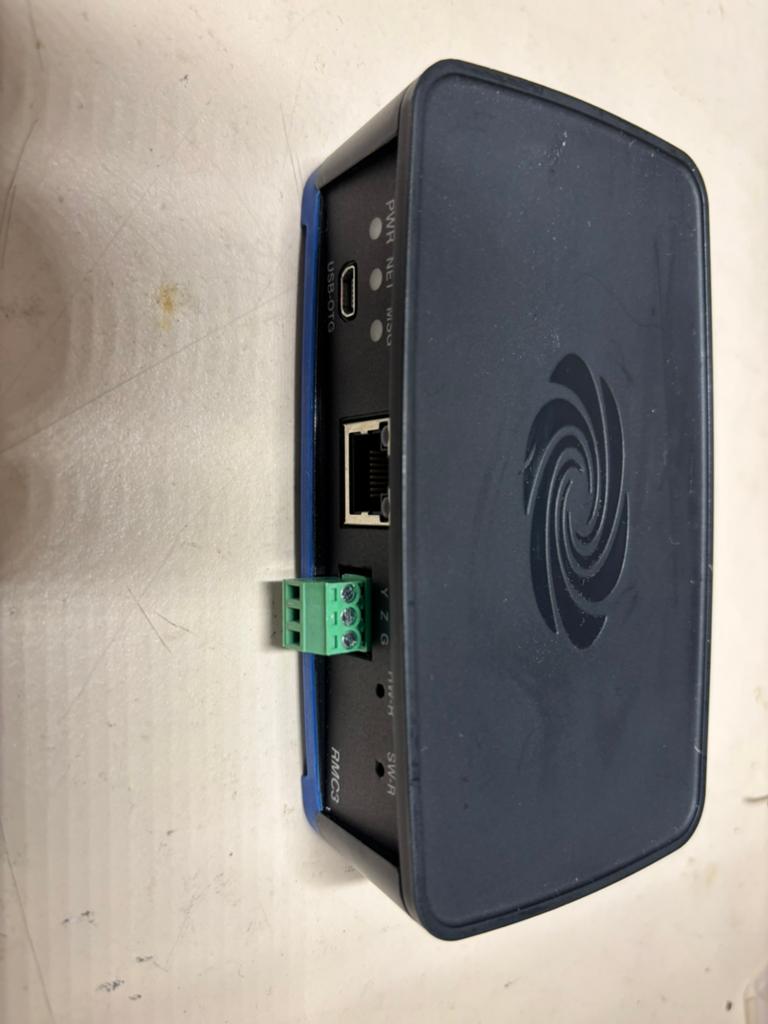 Crestron RMC 3 controlprocessor, Verzenden, Gebruikt