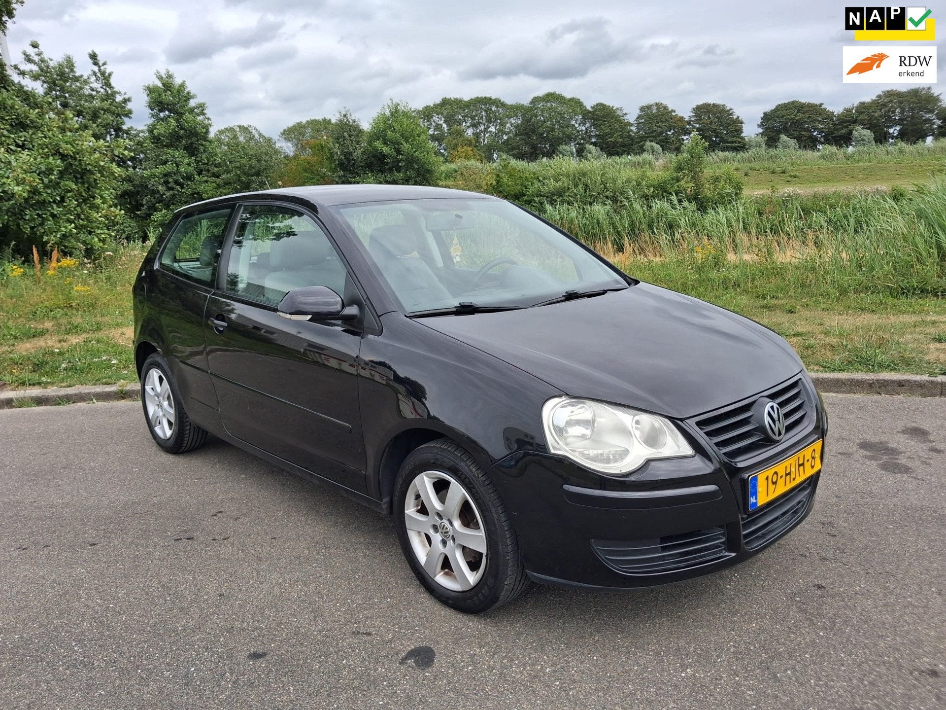 Volkswagen Polo 1.4-16V Comfortline BJ 2008 AIRCO, Voorwielaandrijving, 4 cilinders, Zwart, Bedrijf