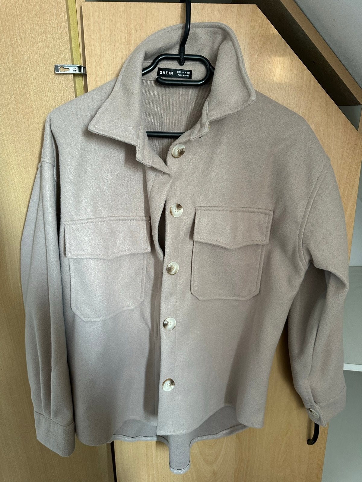 Shein Overshirt Beige Maat S, Ophalen, Zo goed als nieuw, Maat 36 (S), Beige