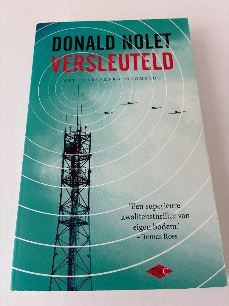 Donald Nolet thriller: Versleuteld 2014 De Bezige Bij, Nederland, Donald Nolet, Ophalen, Gelezen